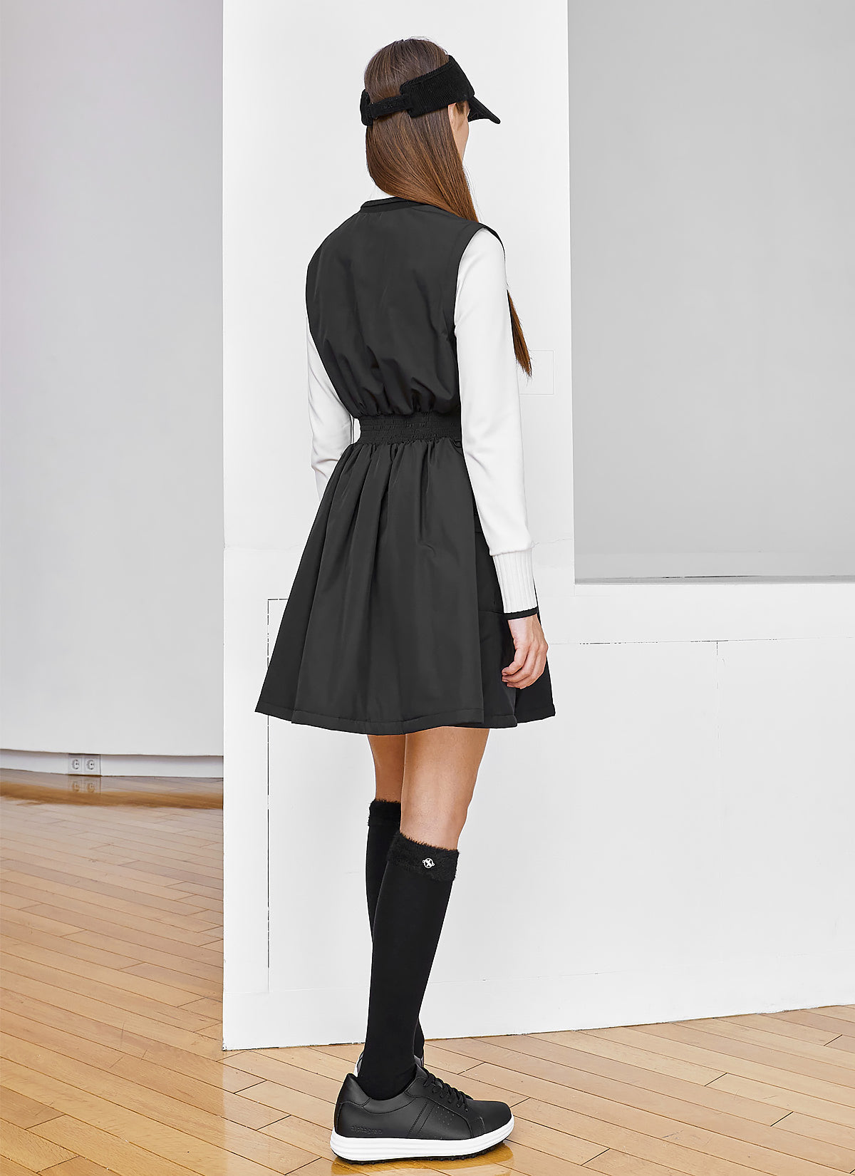 Big Pocket Padded Zip-Up Dress