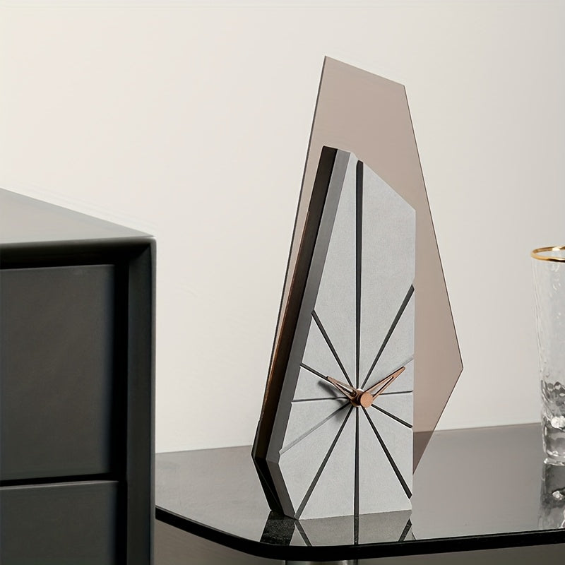 Wozoom Nordic Clock Vase- HMT17WV