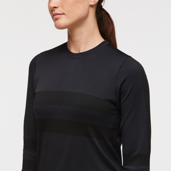 Debajo Seamless Baselayer Crew - Women’s