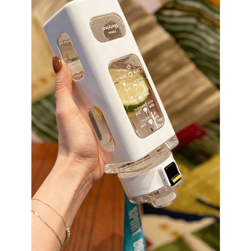 700ml BPAFree Sport Bottle with Straw-BXTU