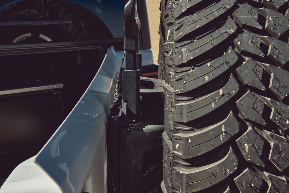 2018-2024 JEEP WRANGLER JL RTC REINFORCED TIRE CARRIER