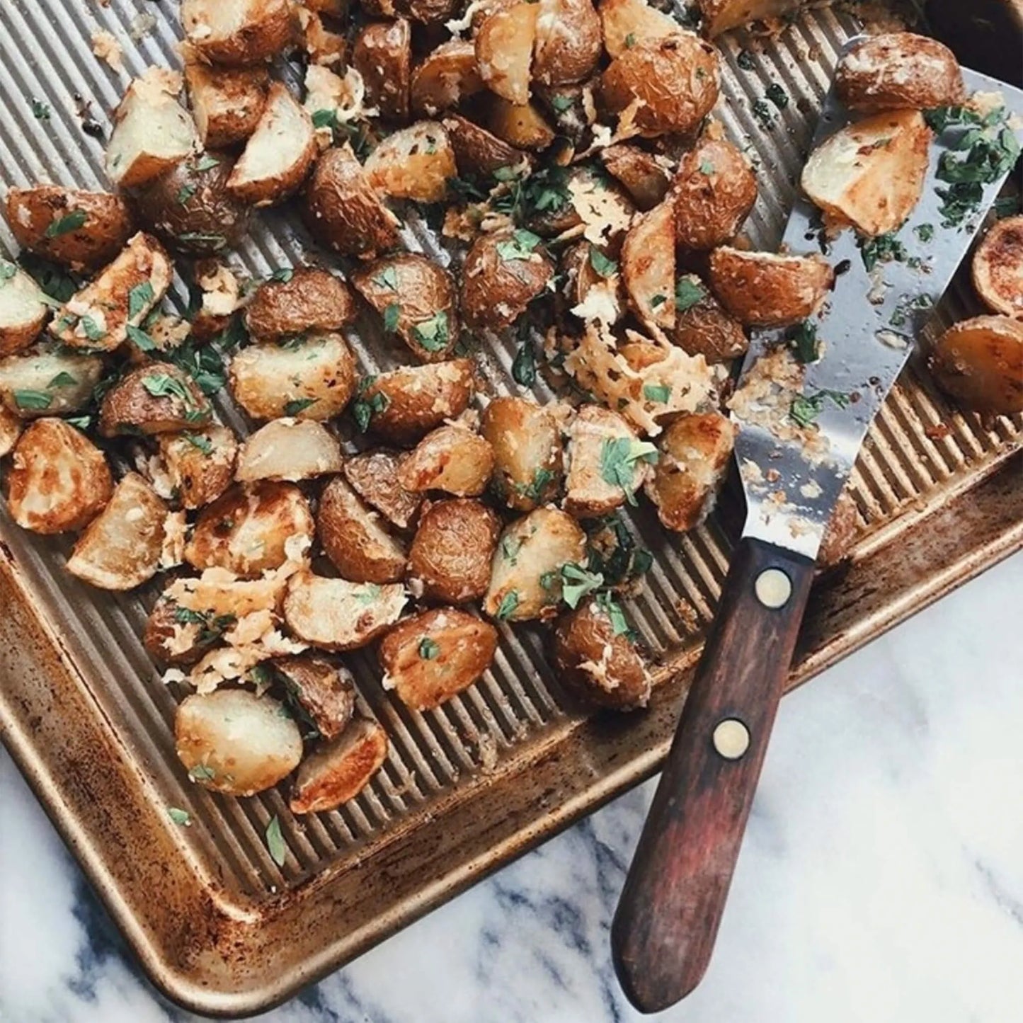 Flared Turner with Walnut Handle 2.5″ x 4.5″