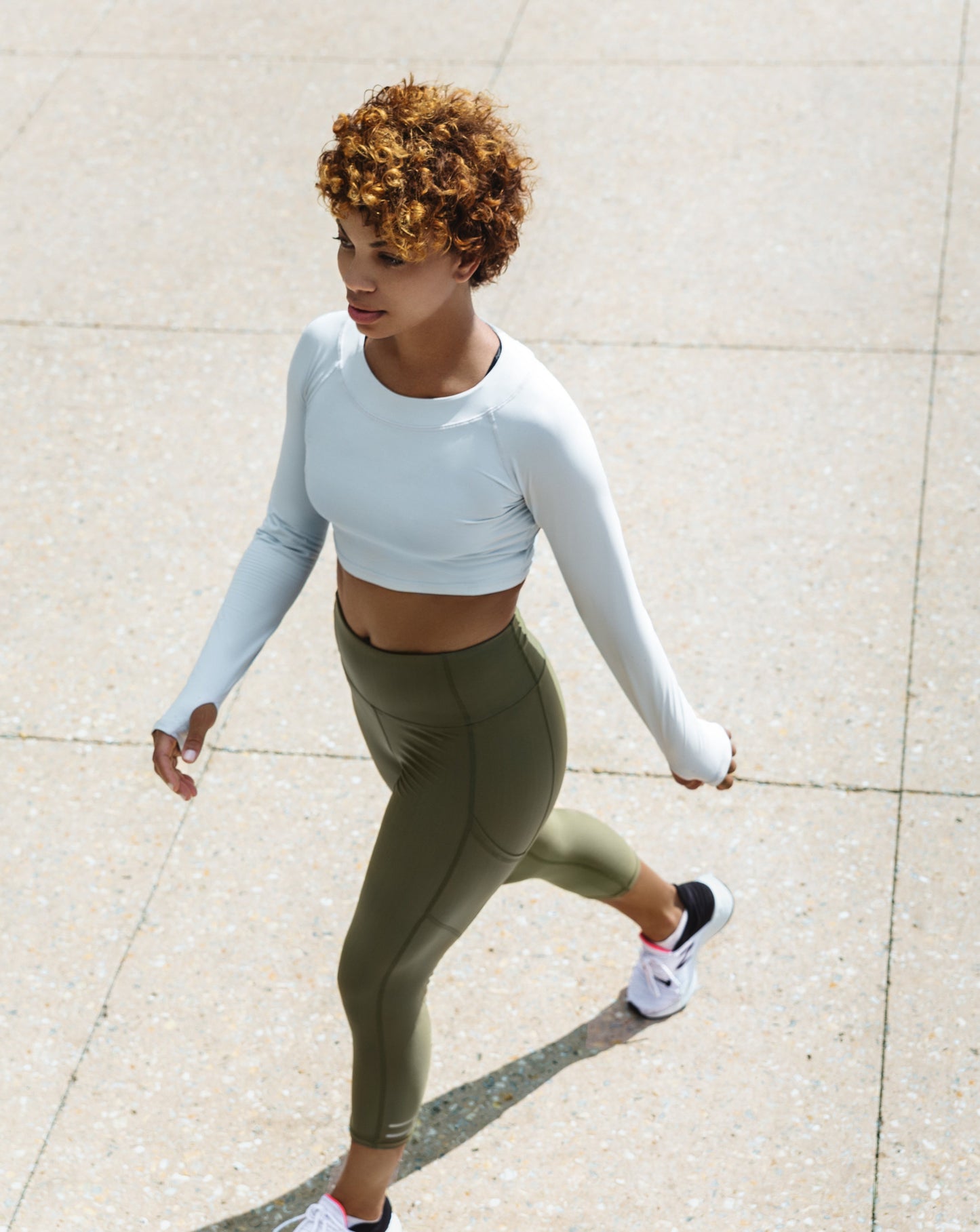 WOMEN'S CROP TOP (4001)