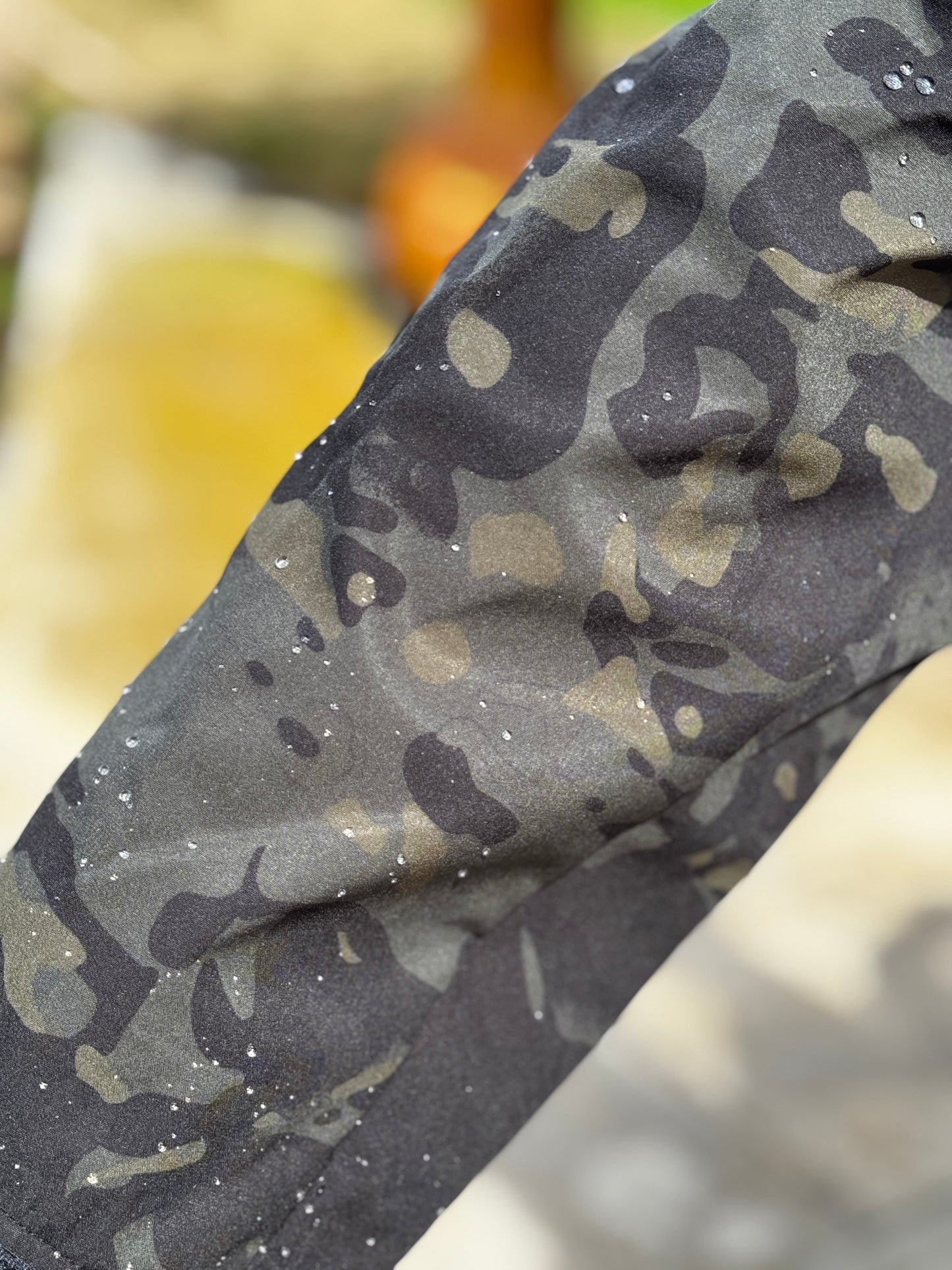 100% waterproof DW Camo Jacket