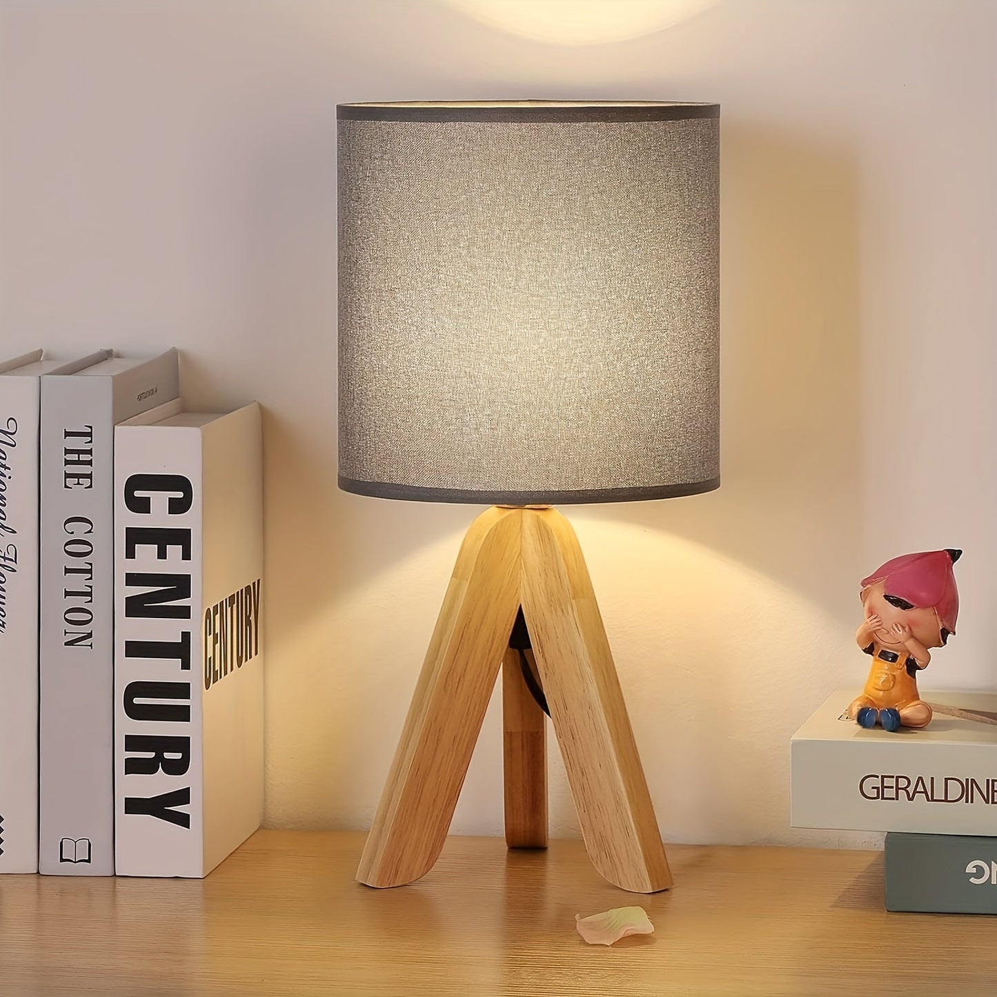 LYOOWNG Wooden Tripod Table Lamp with Linen Shade - YVG9