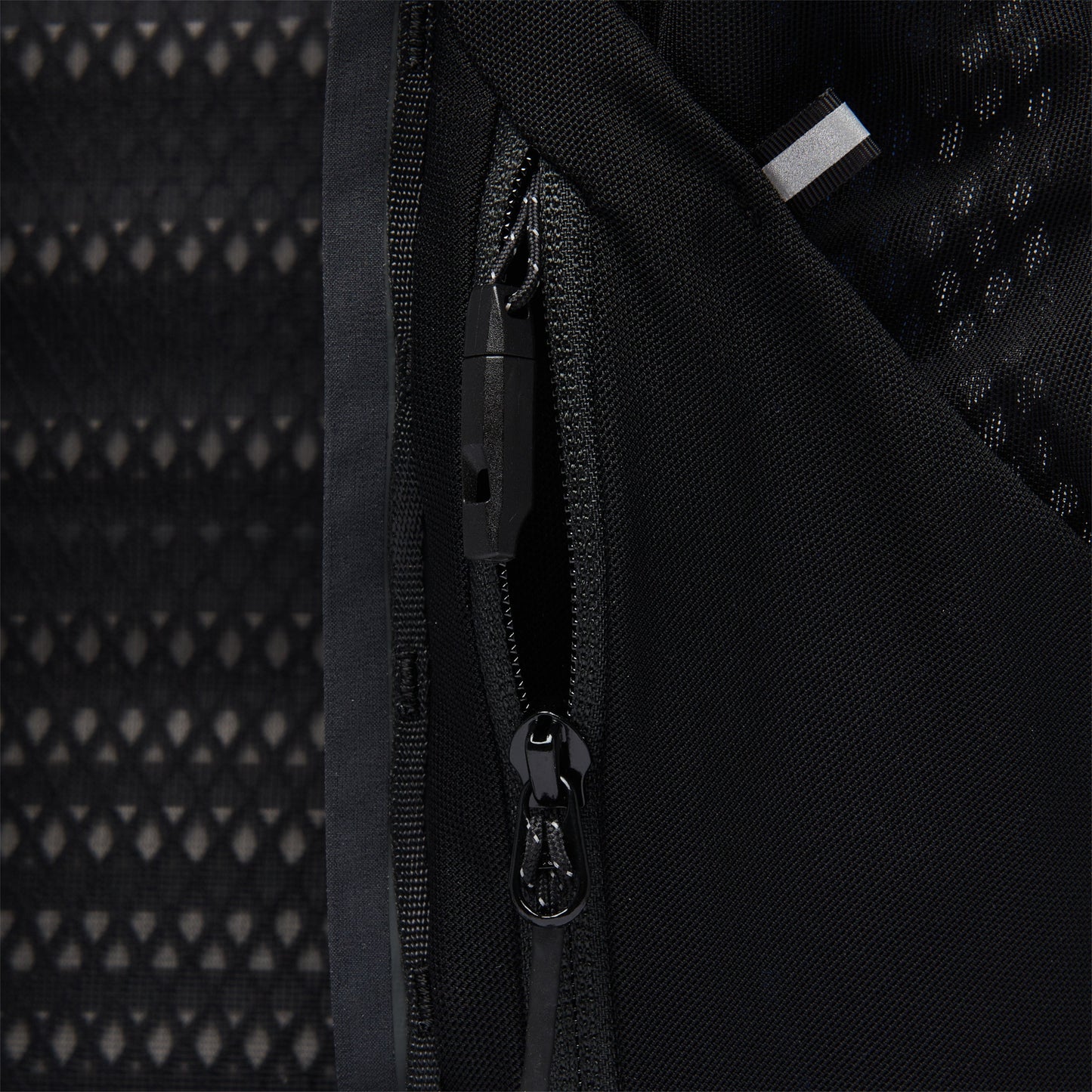 Distance 22 Backpack - Past Season