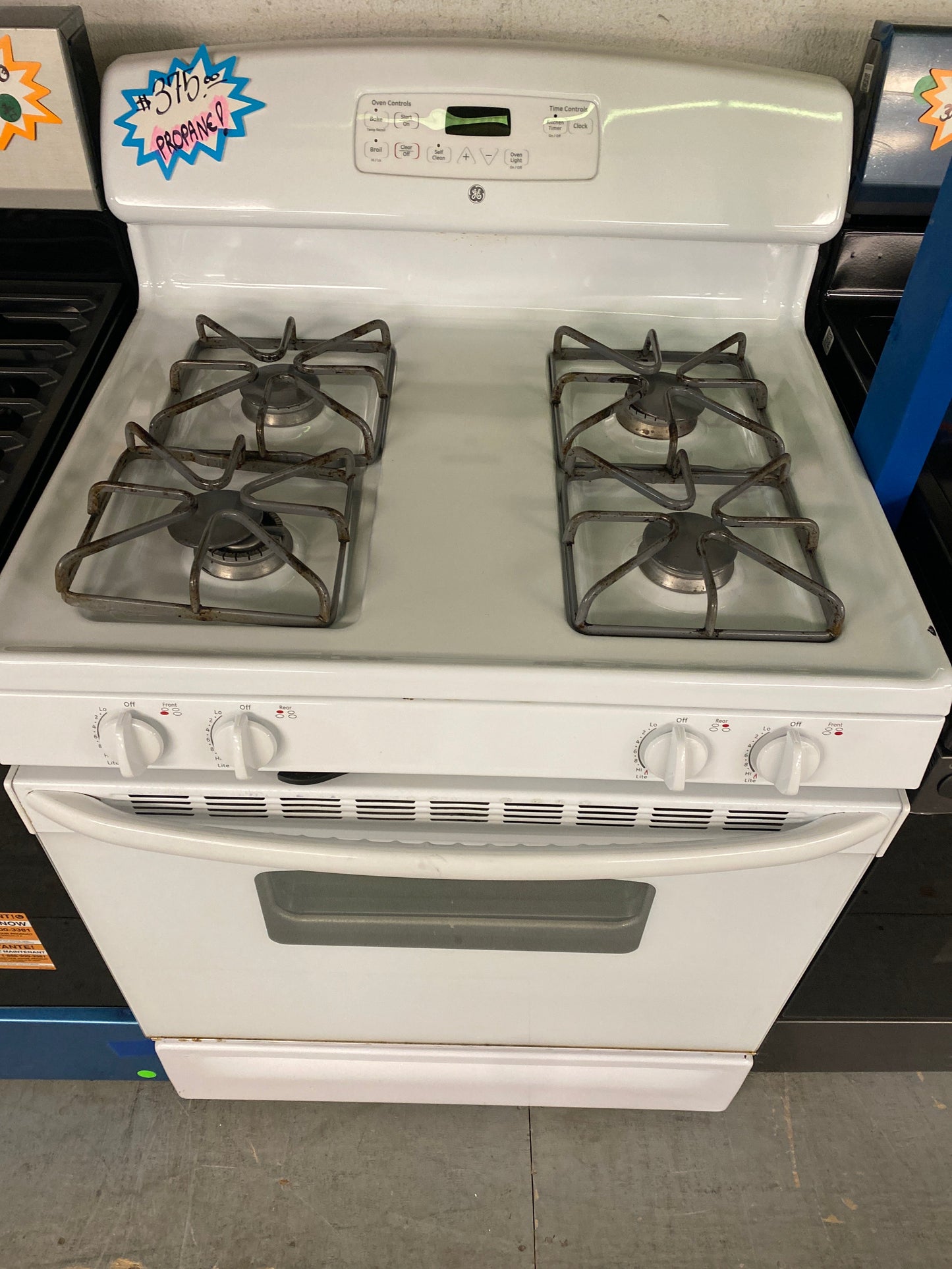 GE 4-Burner PROPANE 30” Range