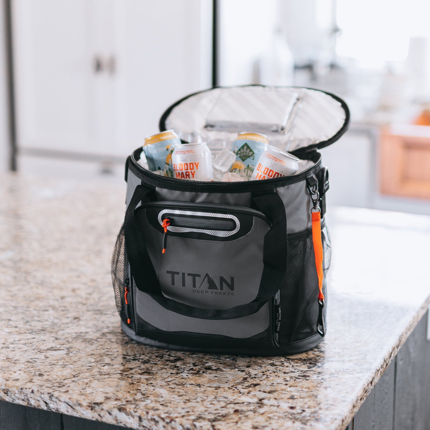 24 Can Bucket Tote
