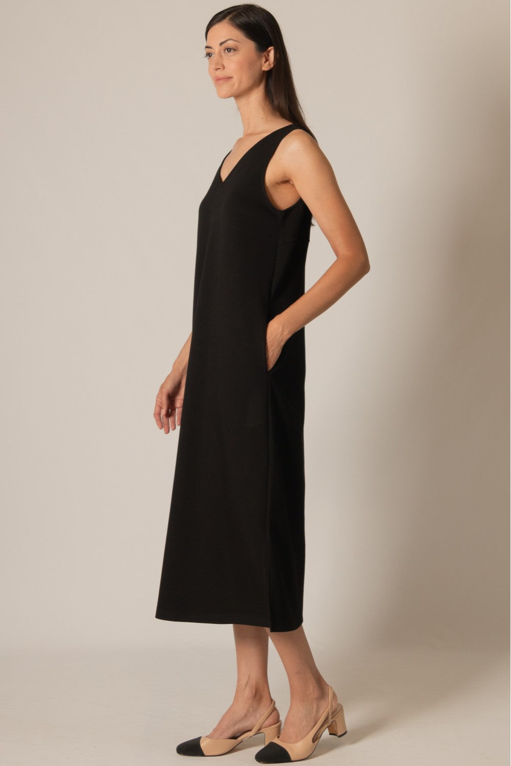 Paula Modal V-Neck Sleeveless Midi Dress
