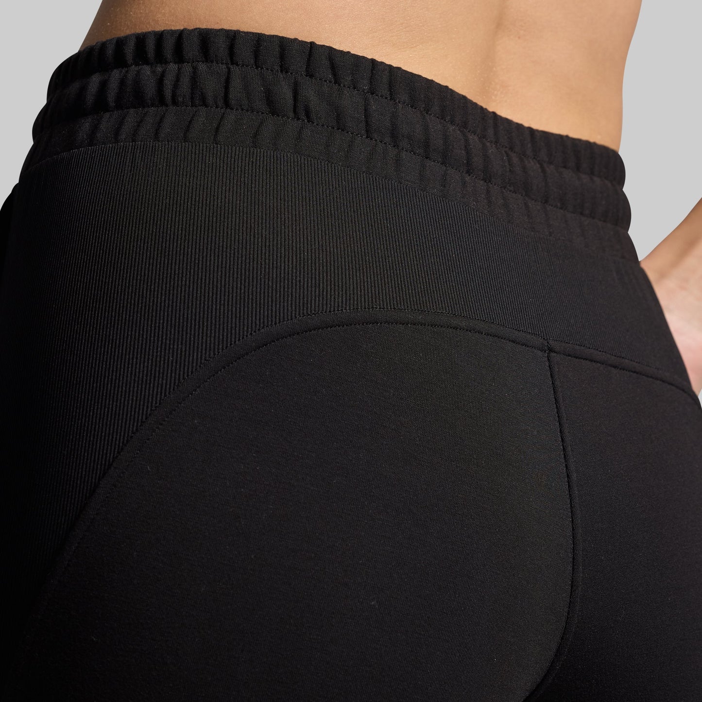 Women's Lounge Lux Jogger (Black)