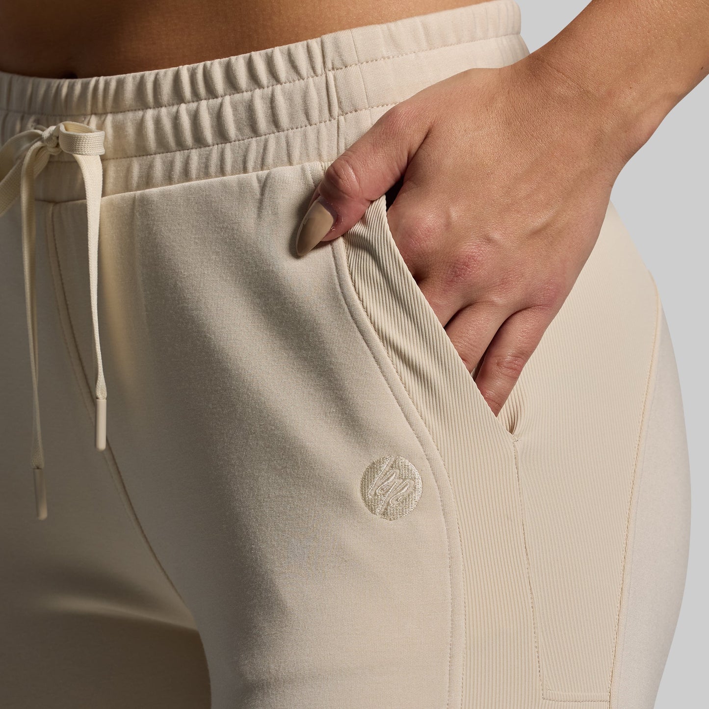 Women's Lounge Lux Jogger (Oatmeal)
