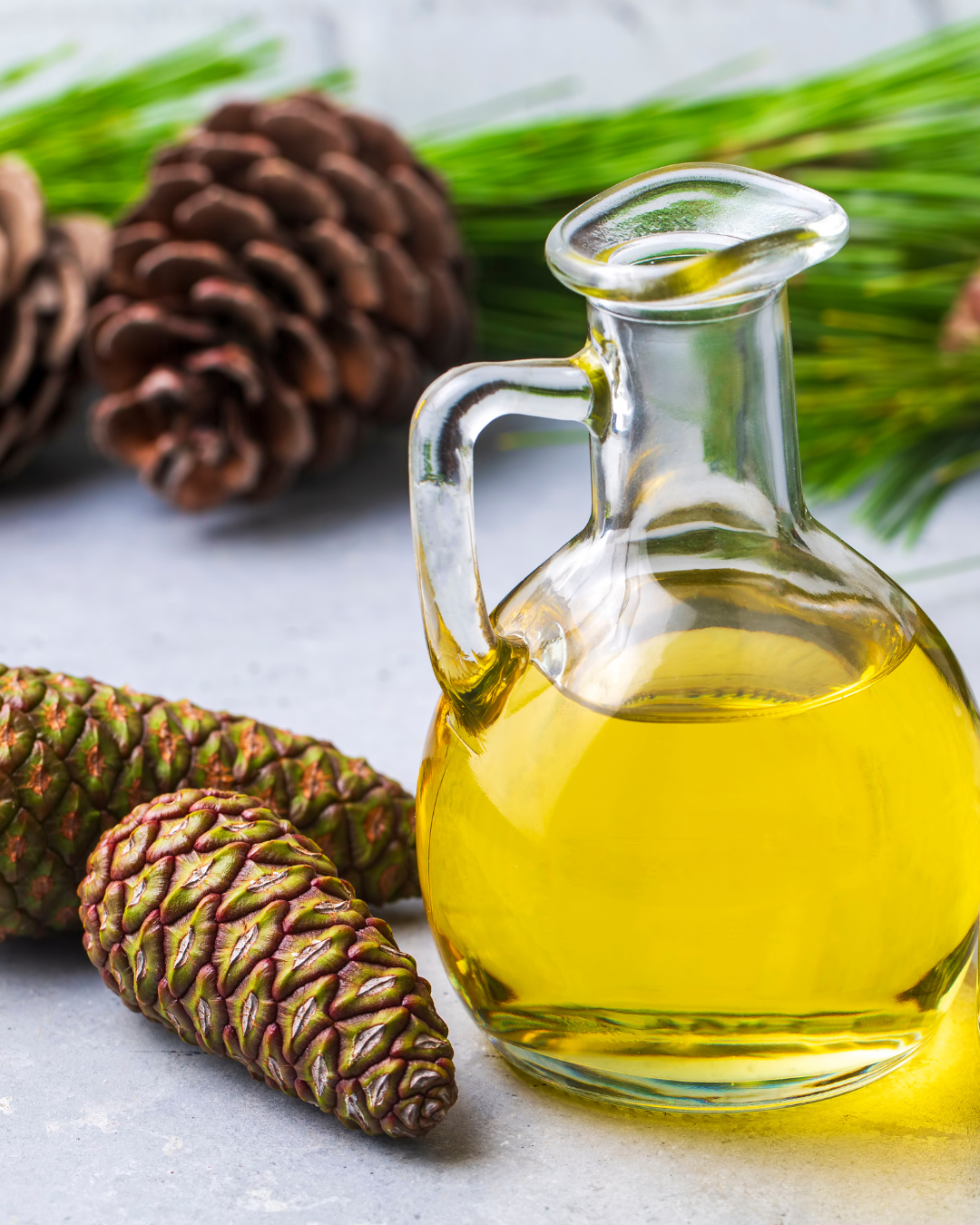 Oil Pine/Pine Oil White 22% (For Phenyle Substitute Making)