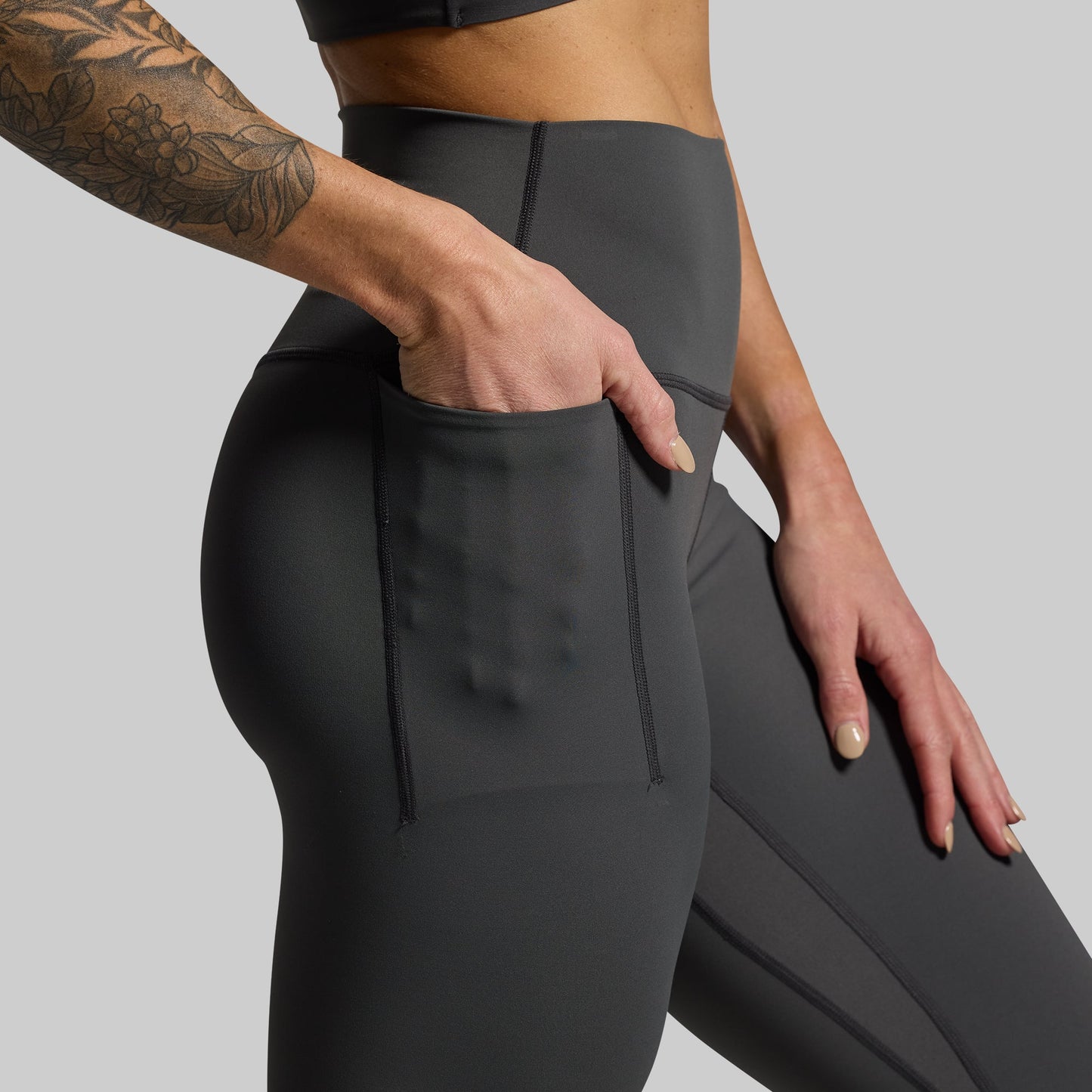 Your Go To Legging 2.0 w/ Pockets (Gunmetal)