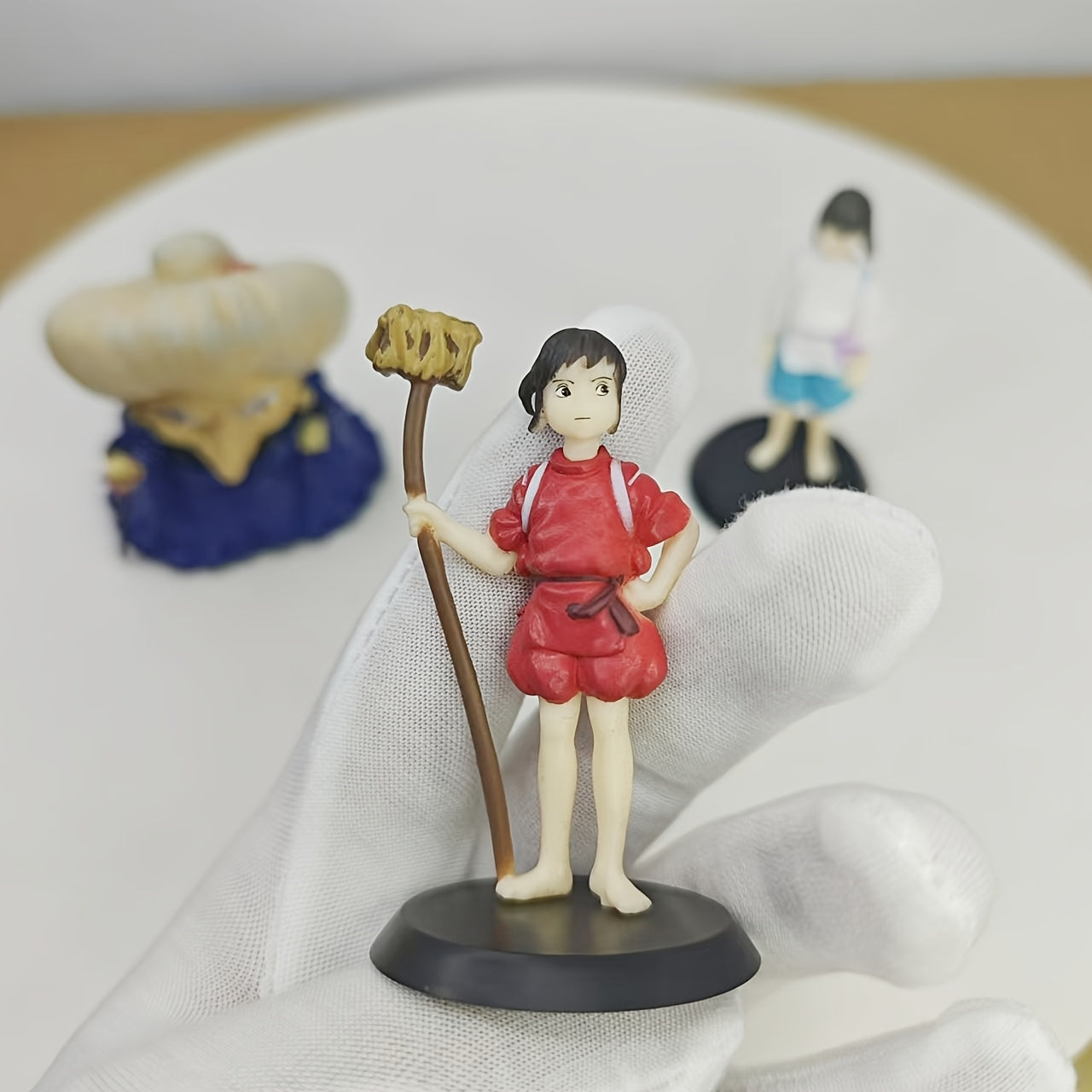 A Set of Three Classic Anime Figurines in a Bag - DYV9