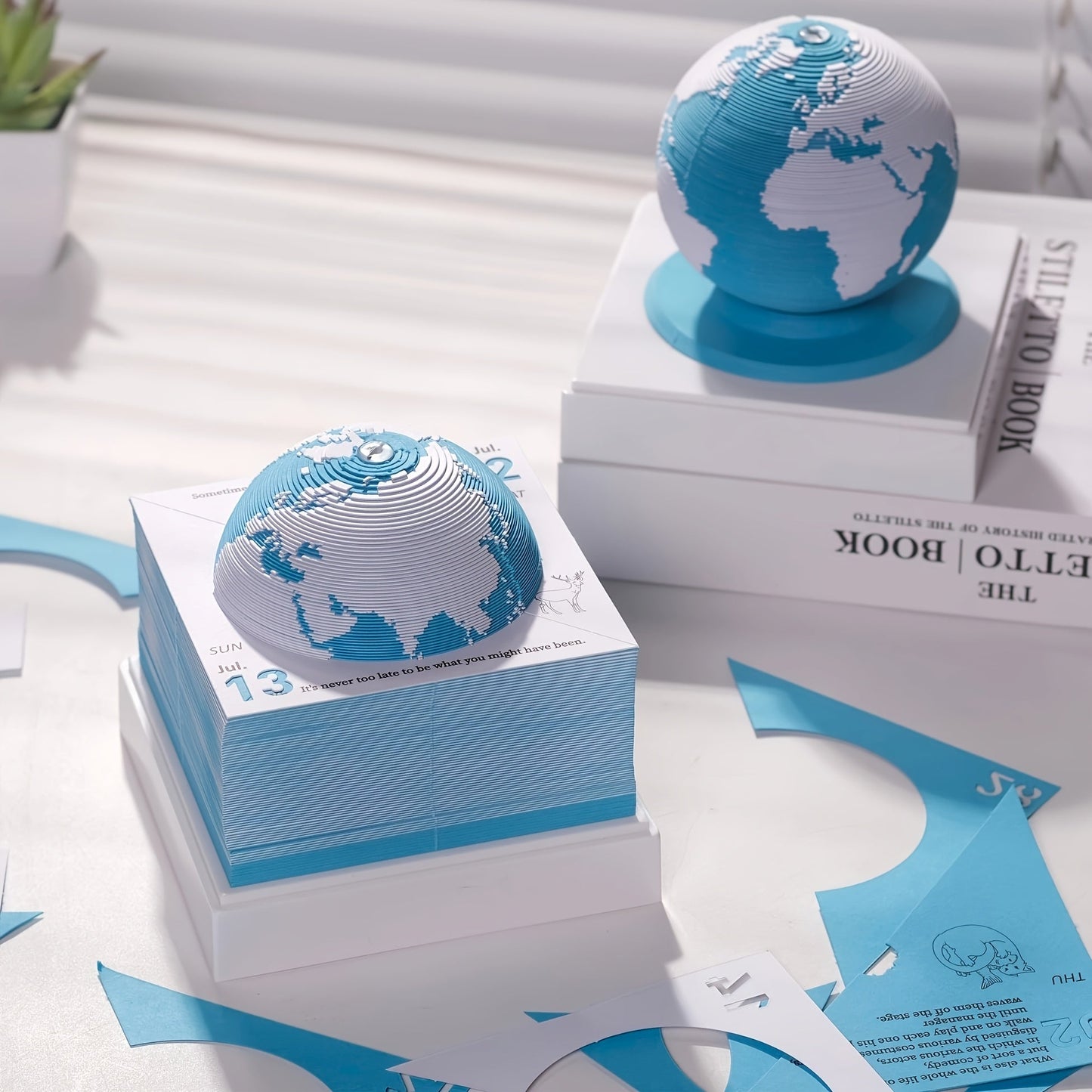 2025 PaperWhale 3D Earth Desk Calendar for Office & Gifts TJR8K2F