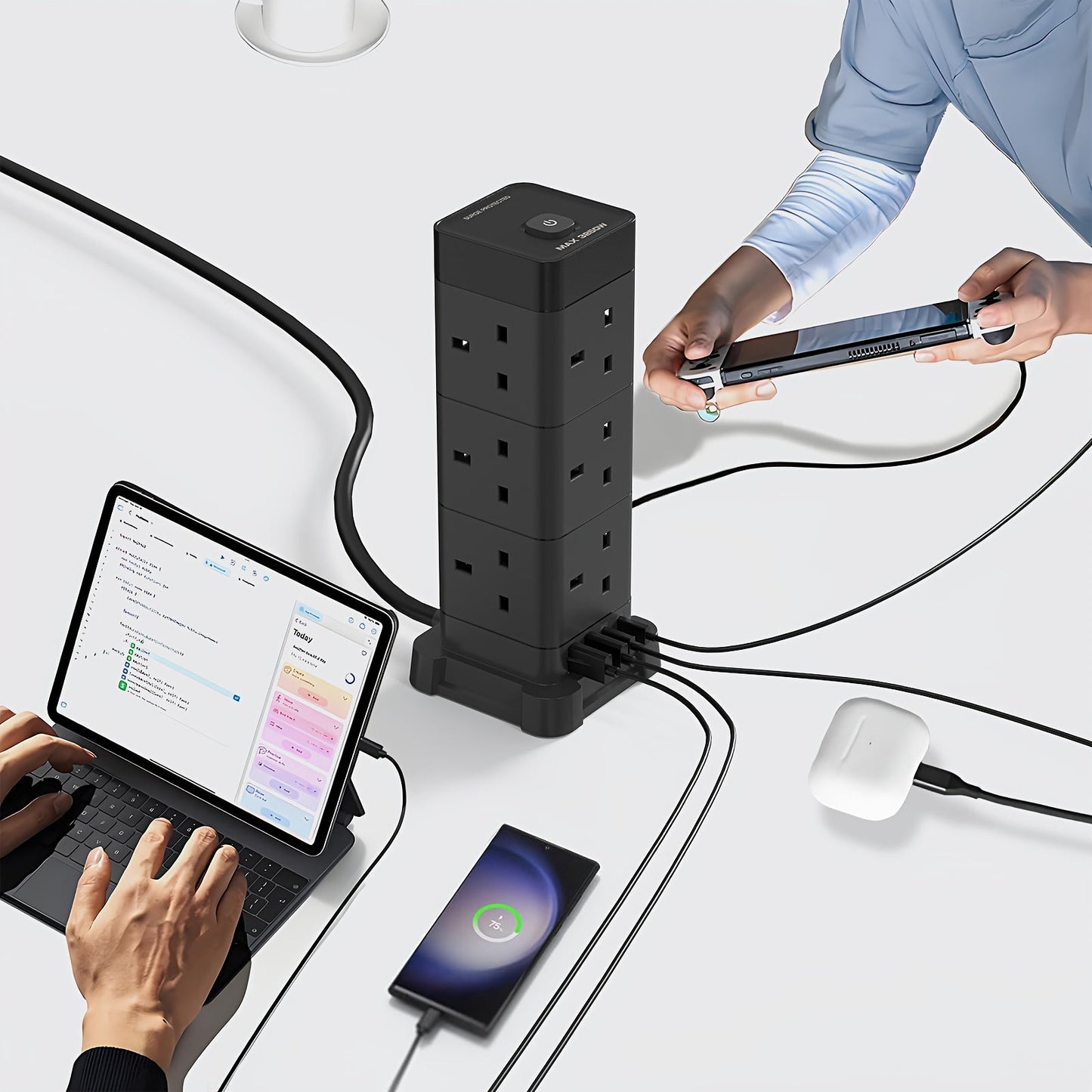 12-Outlet Tower Extension Lead with 4 USB Ports TJR3L6N