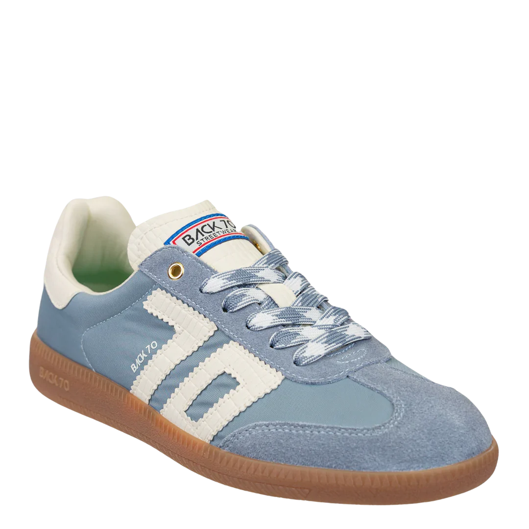 Back 70 Ghost Sneaker