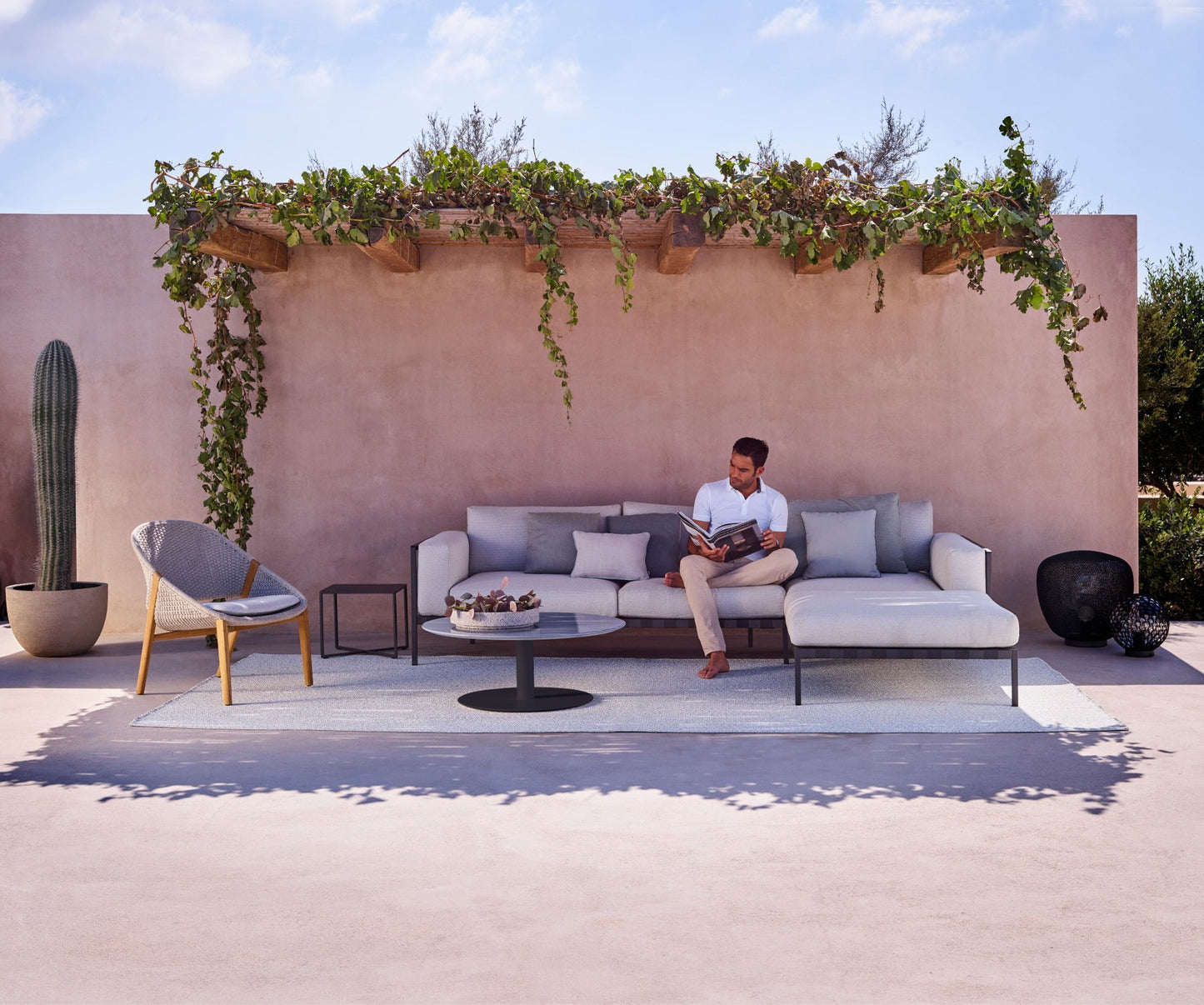 Natal Alu 2-Seater Sofa