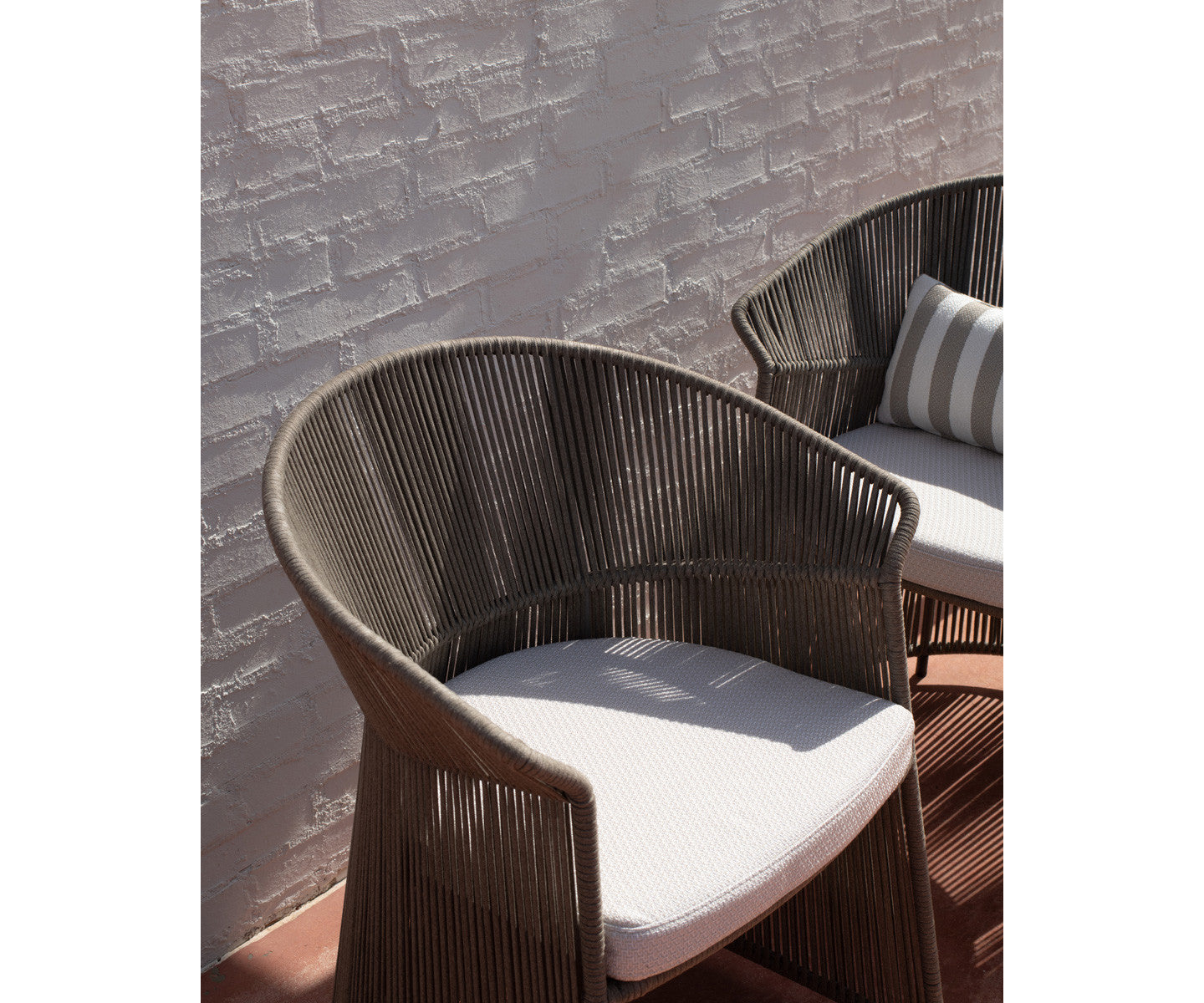 Ola Outdoor Dining Armchair