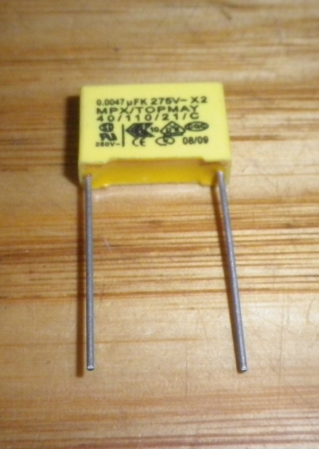 0.0047uF 275VAC X2 Mains Suppression Capacitor - Part # .0047MKPX2-275