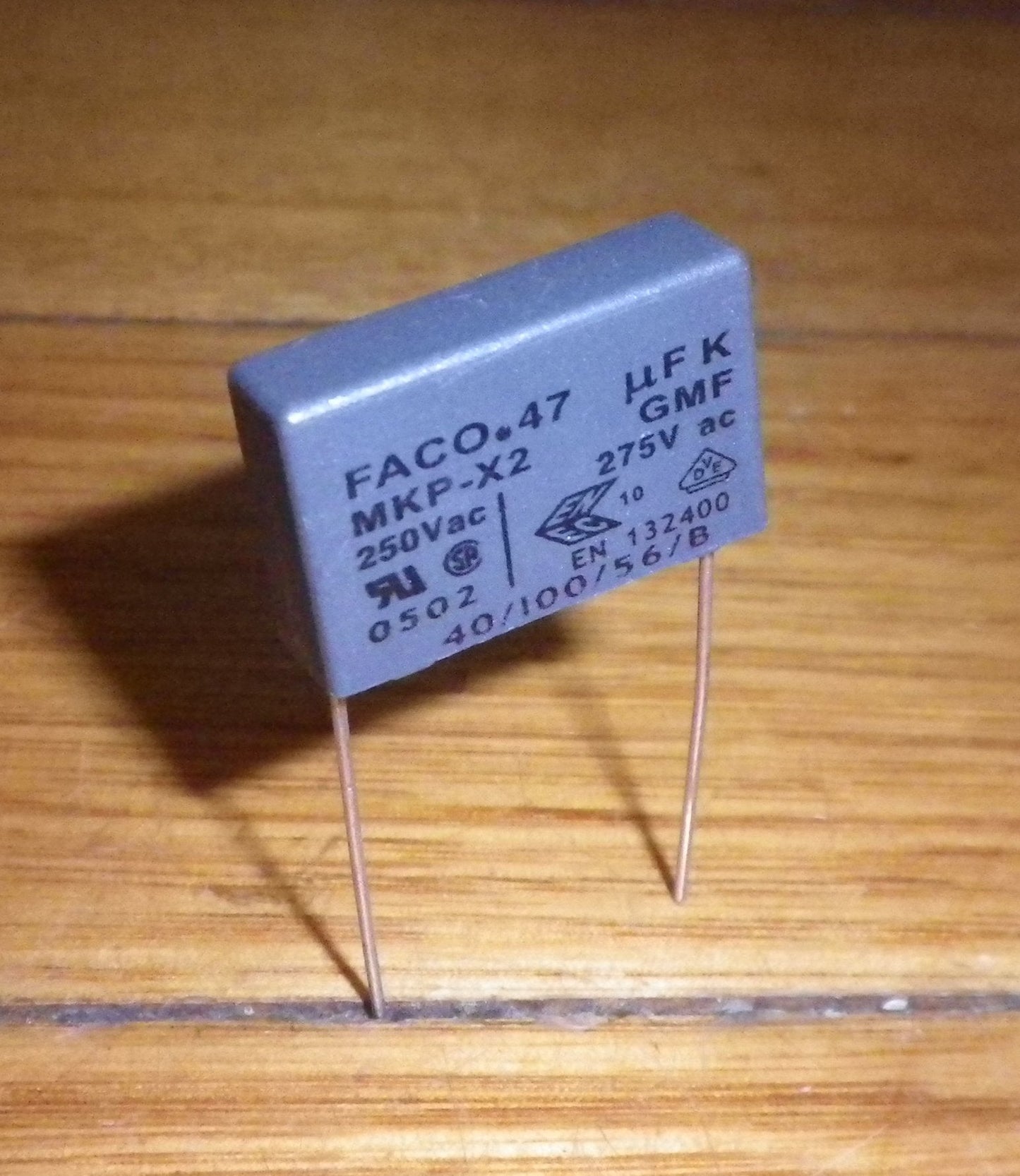 0.47uF 275VAC X2 Mains Suppression Capacitor - Part # .47MKPX2-275