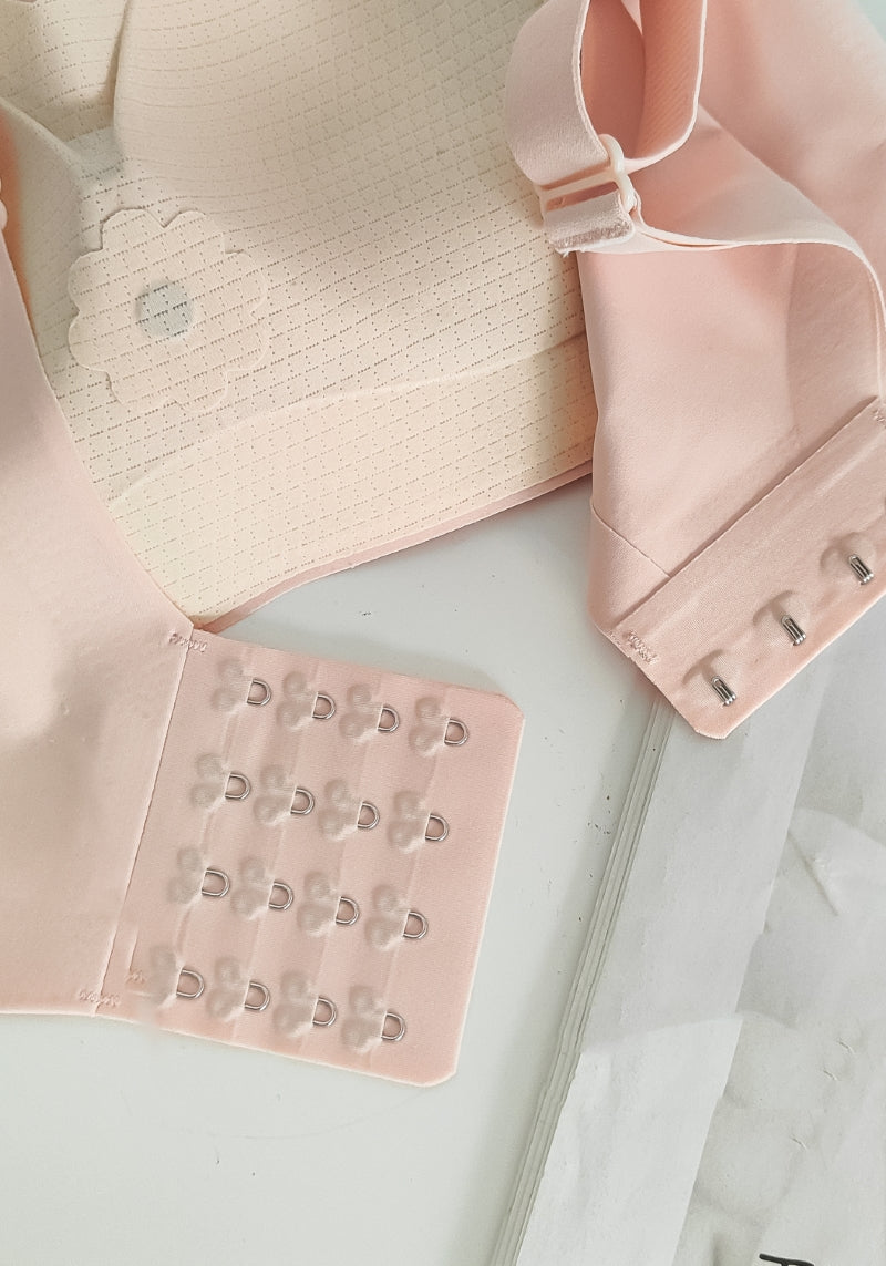 Chic Comfort Bra: Skin-Soft, Breathable, and Fully Adjustable #12301