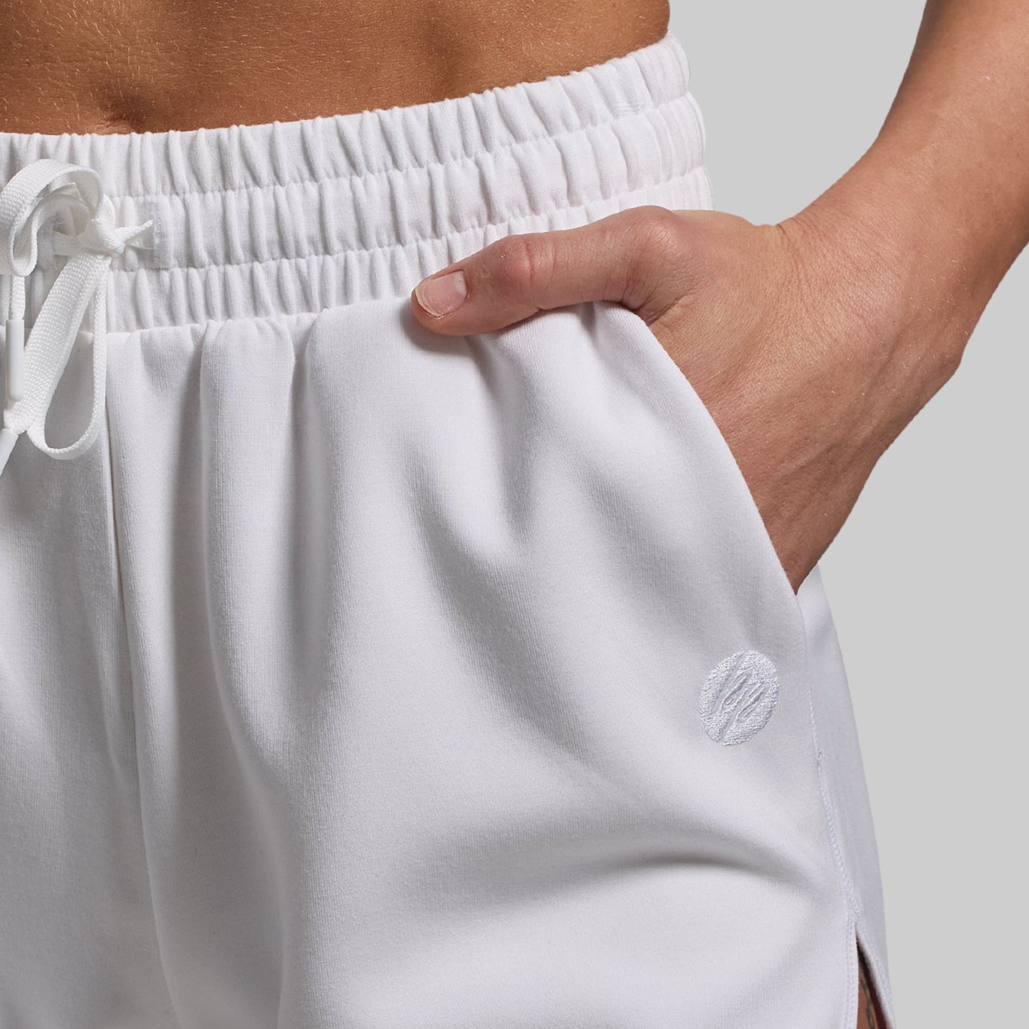 Lounge Lux Short (White)