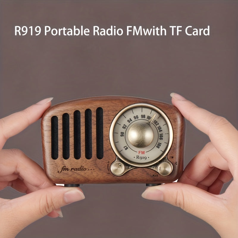 Walnut Radio R919- HMT17WR