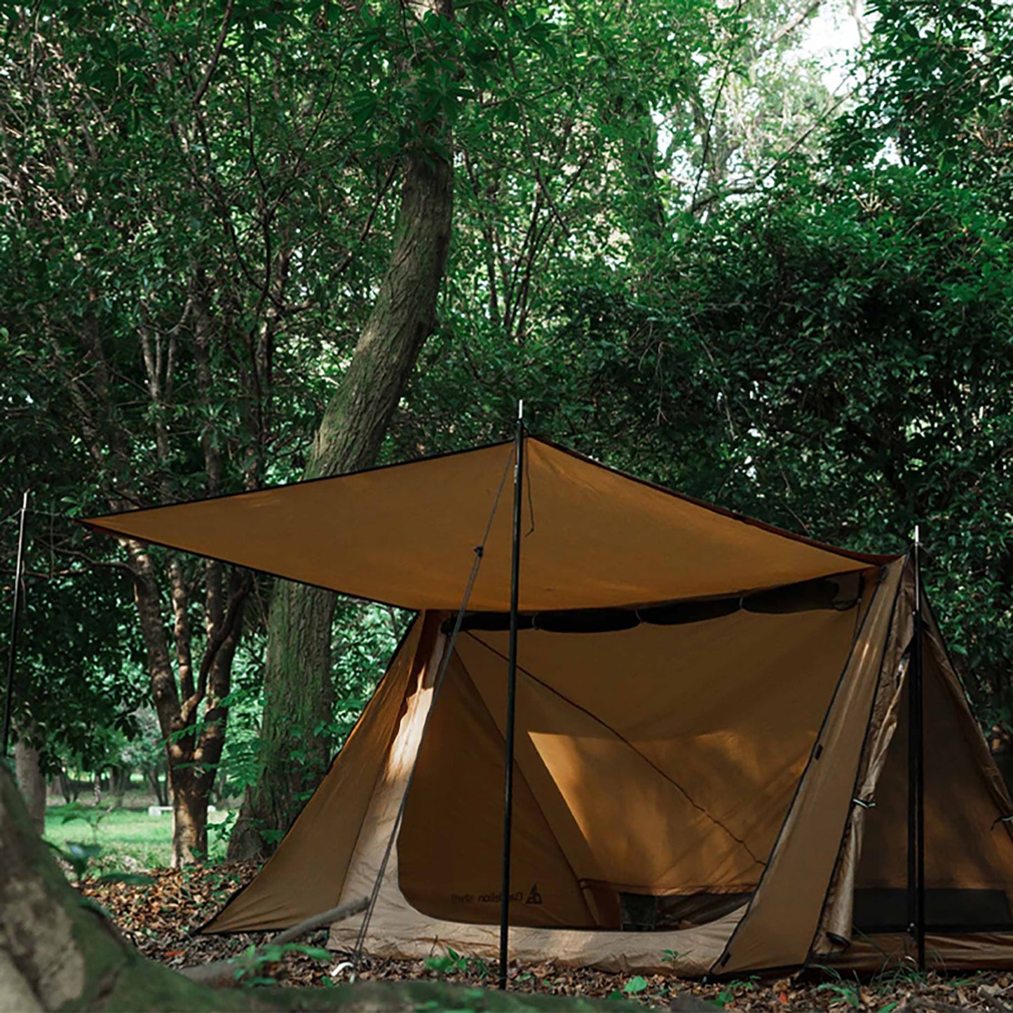 DS001 Camping Hot Tent 4 Season Tent 1-2 Person Water-resistant Wind-Resistant Lightweight