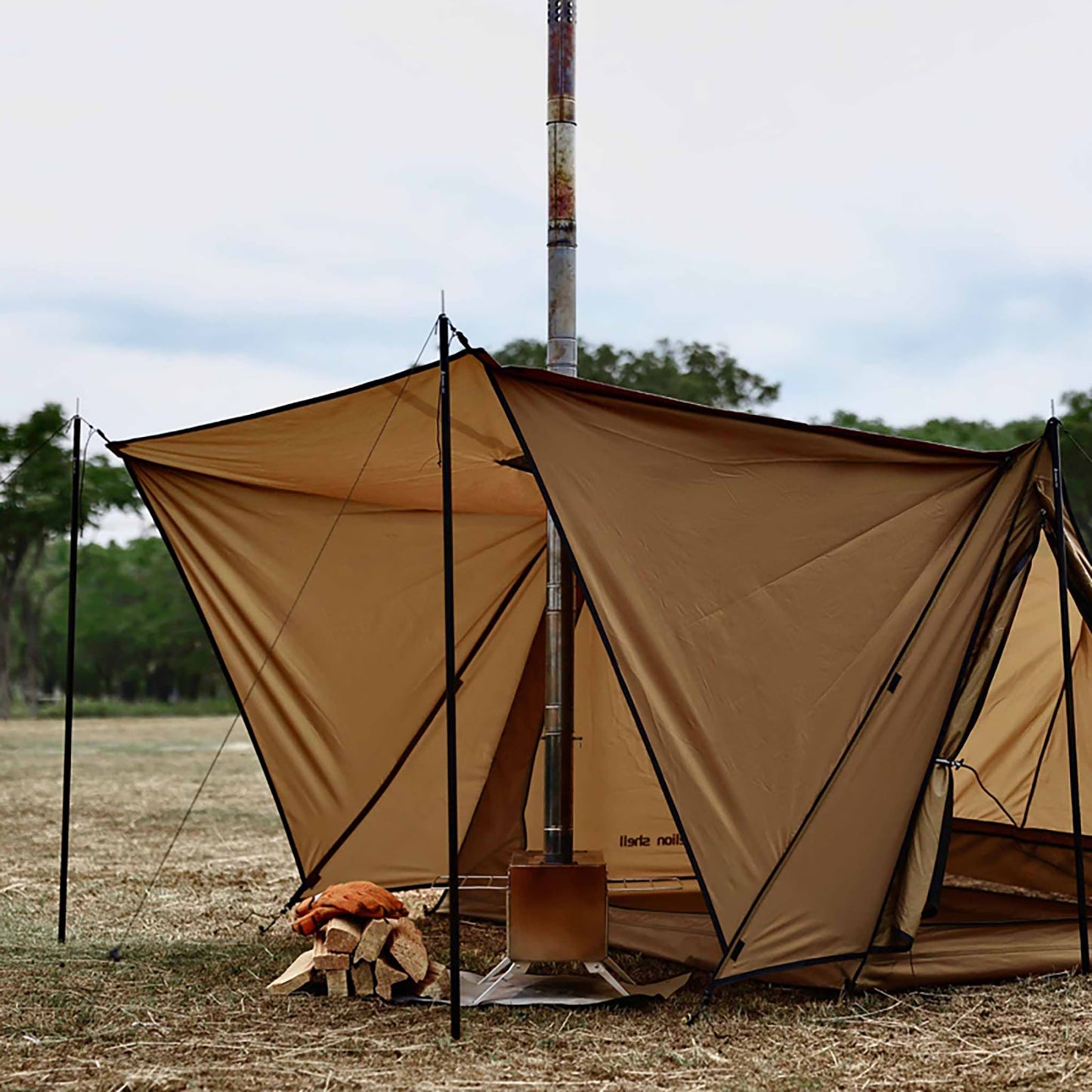 DS004 Hot Tent with Stove Jack Camping Winter Tent 4 Season Tent 1-2 Person 7.7lb Lightweight Water & Wind-Resistant