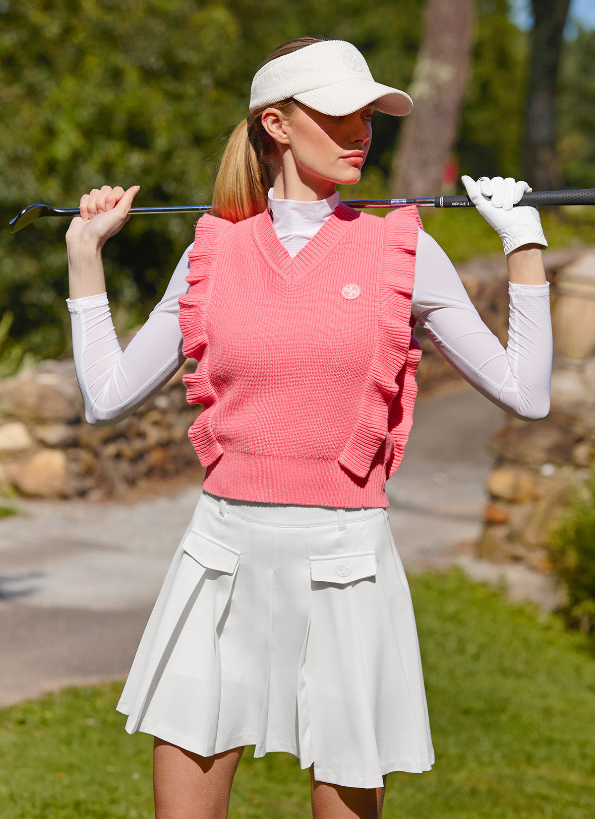 Ruffle Line Knit Vest