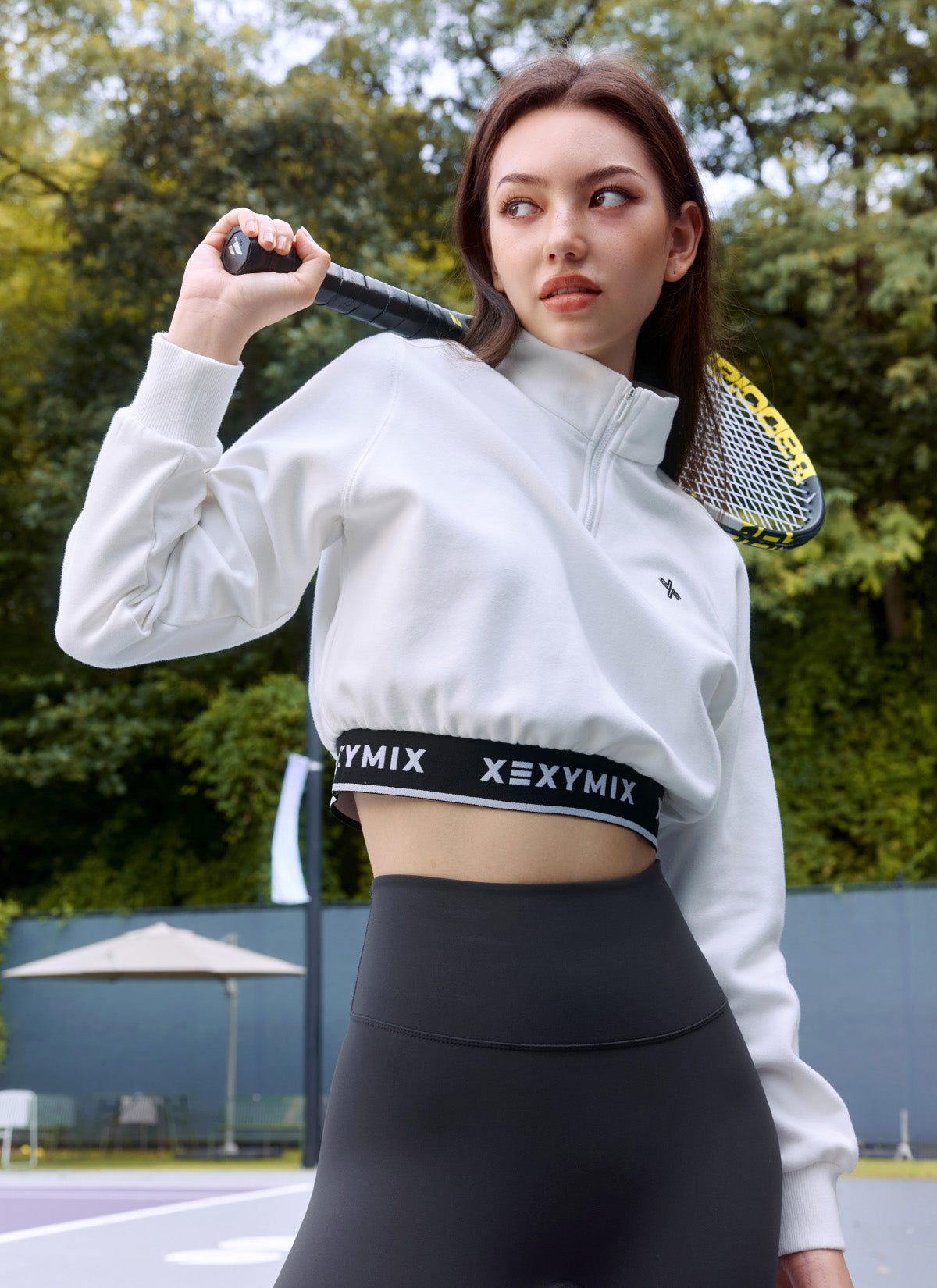 Logo Point Warm Crop Sweatshirt