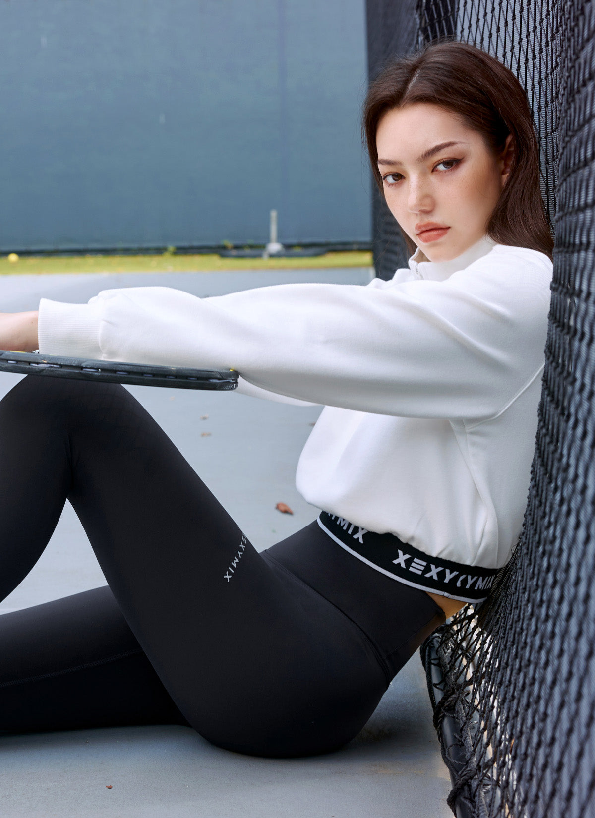 Logo Point Warm Crop Sweatshirt