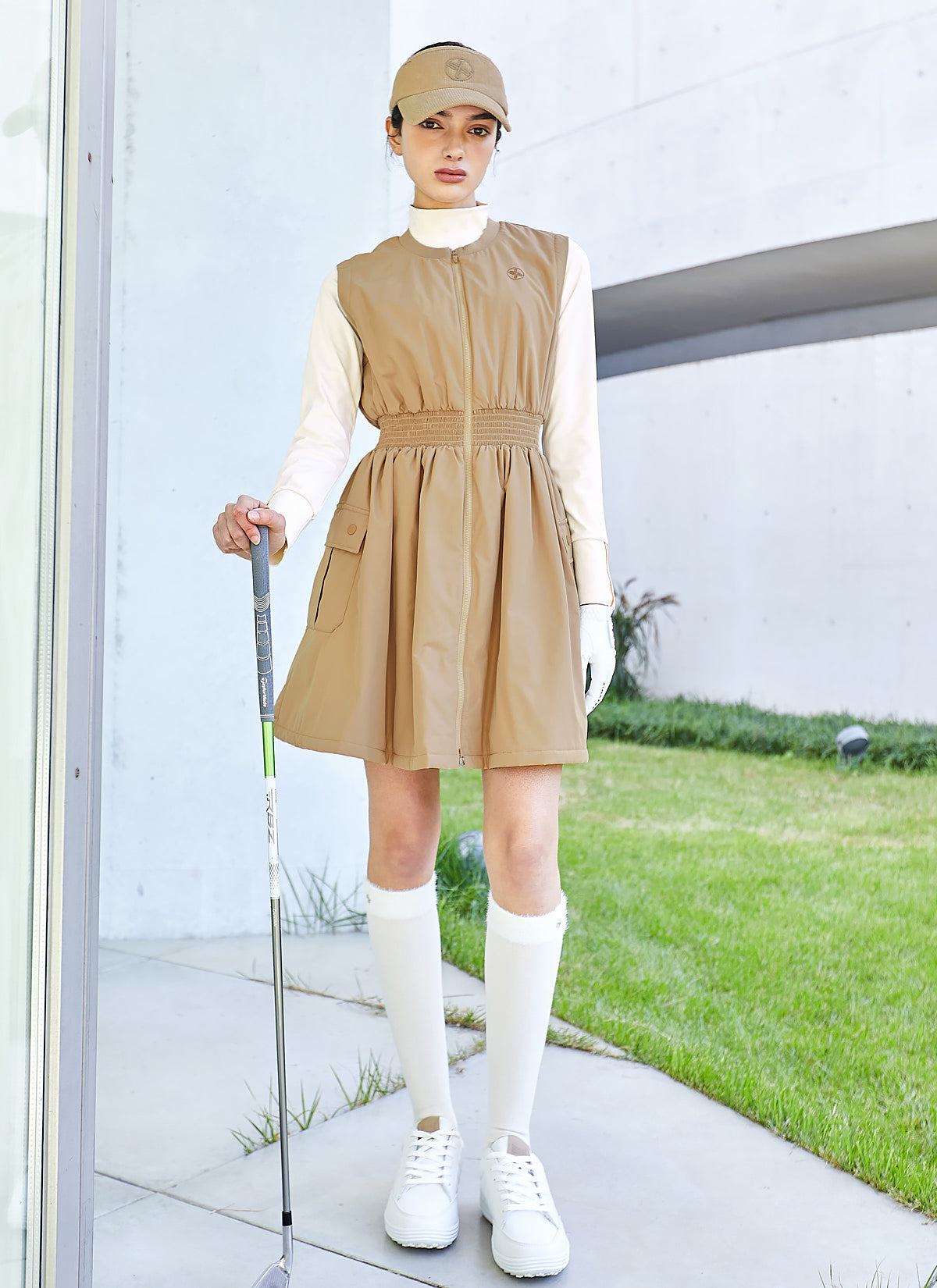 Big Pocket Padded Zip-Up Dress