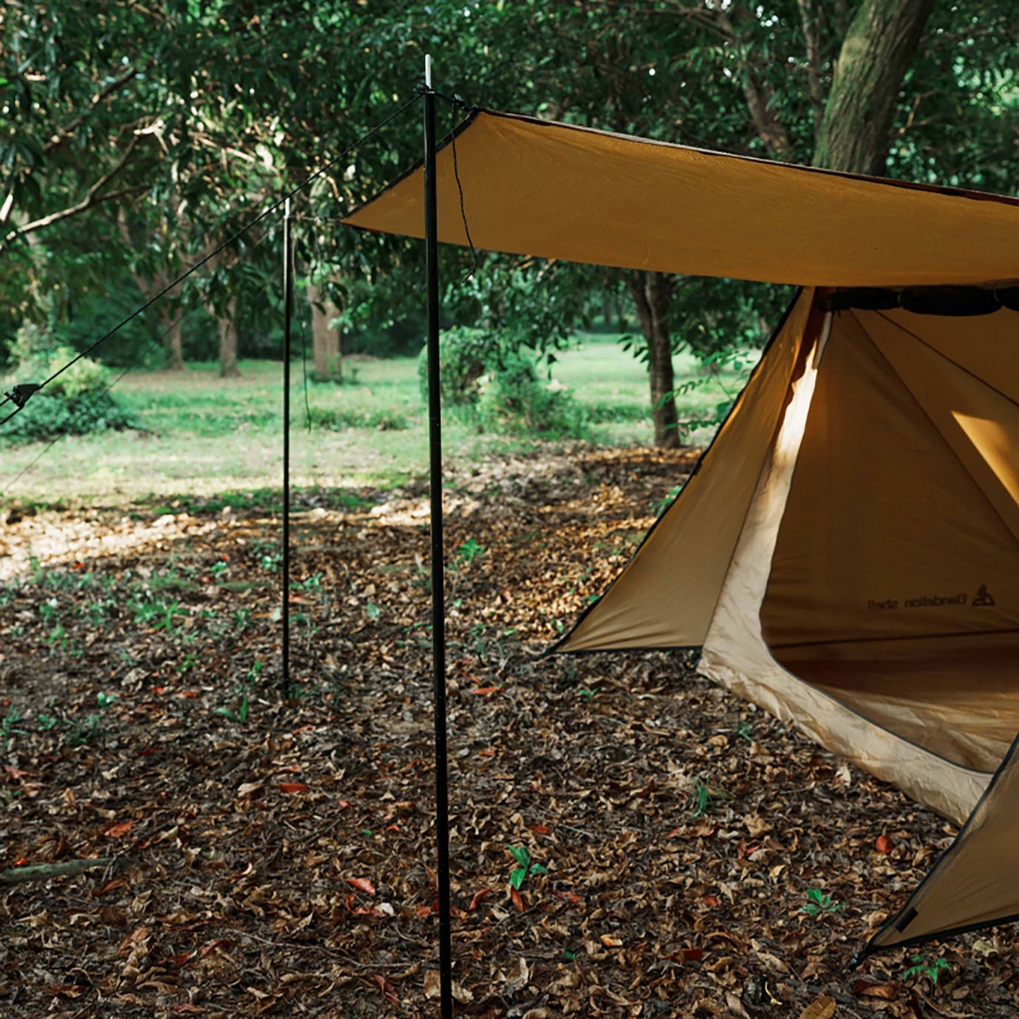 DS001 Camping Hot Tent 4 Season Tent 1-2 Person Water-resistant Wind-Resistant Lightweight