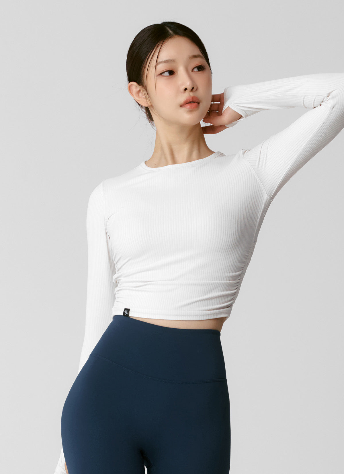 Side Shirring Crop Long Sleeve