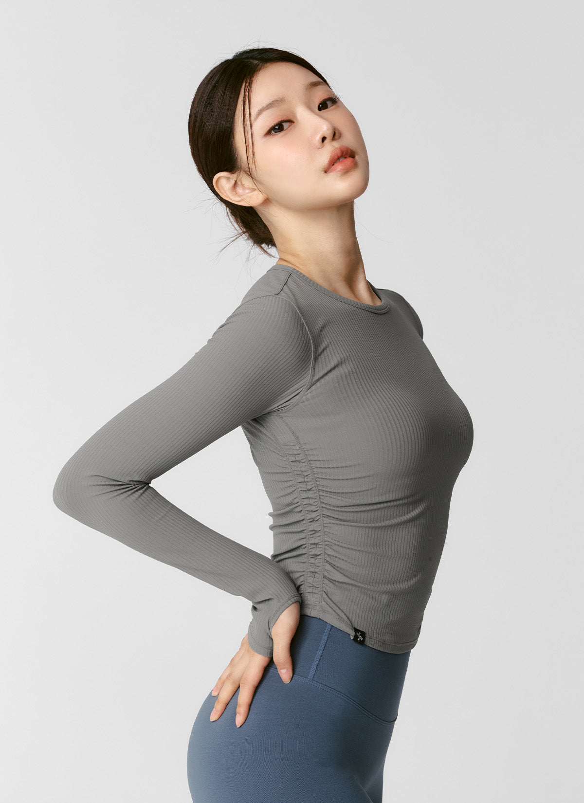 Side Shirring Crop Long Sleeve