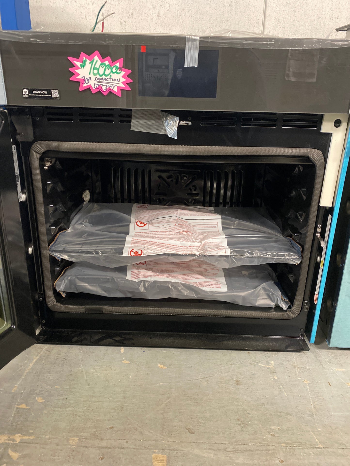 GE 30” Convection Wall Oven