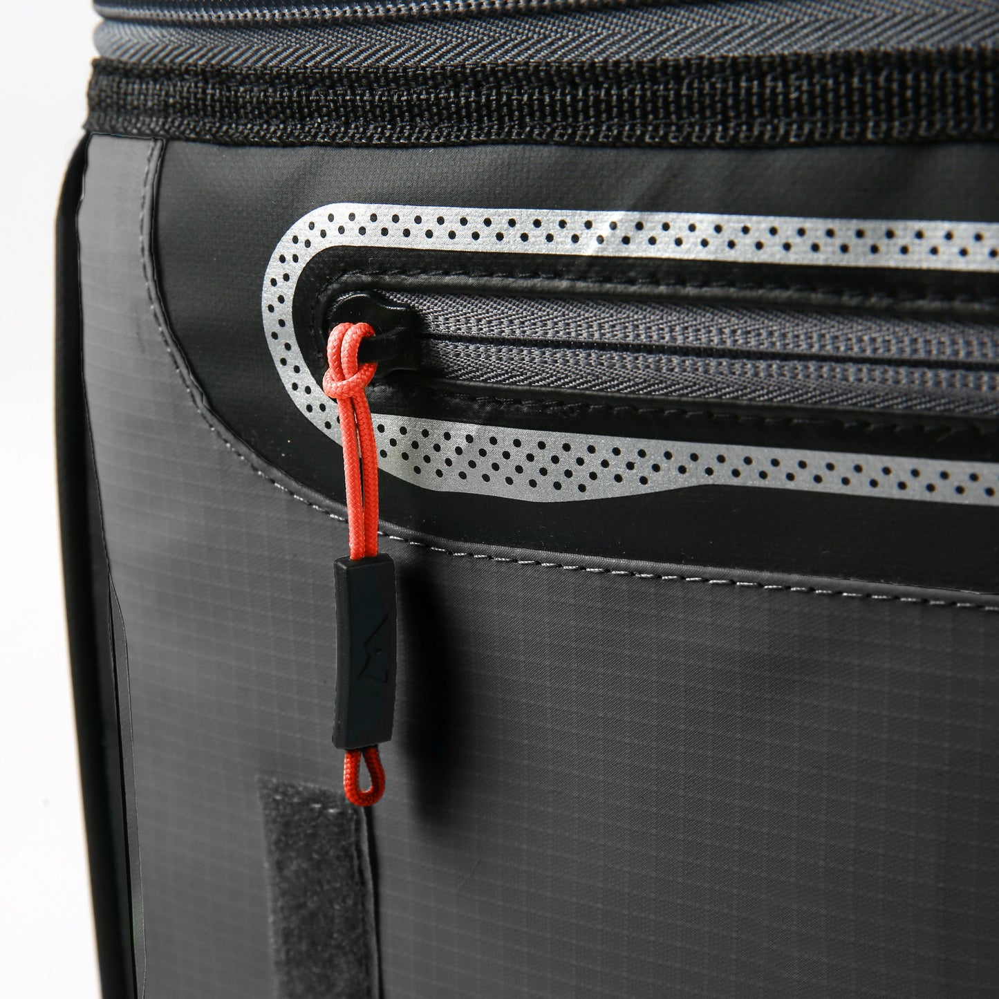 60 (50+10) Can Wheeled Cooler