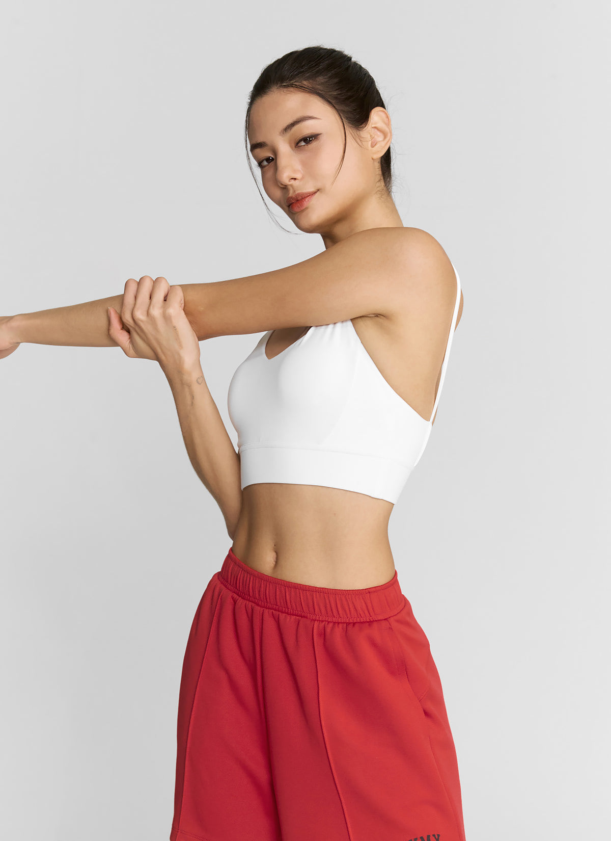 [Only New Member]Black Label Signature Breathe V-neck Bra Top