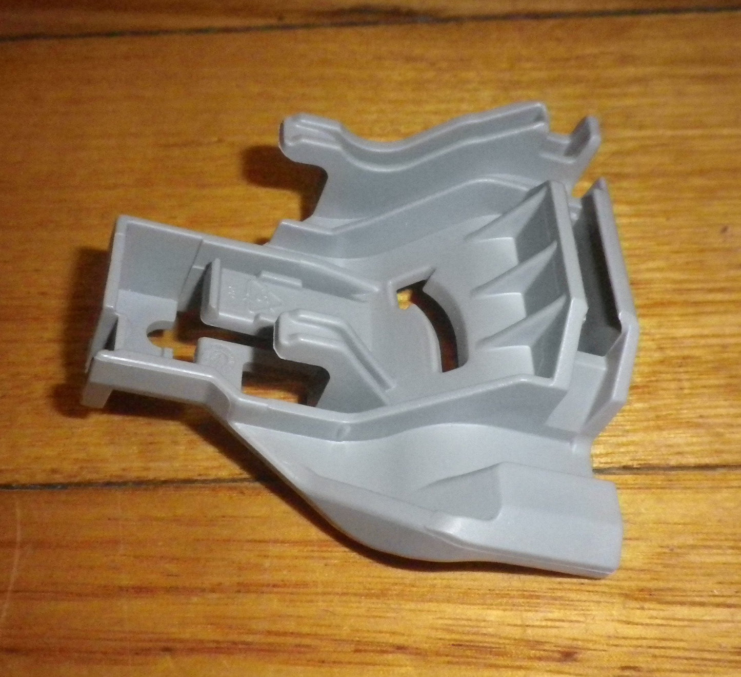 Bosch SMS, SMU, SMV Series Dishwasher Lower Basket Bearing Plate - Part # 10014175