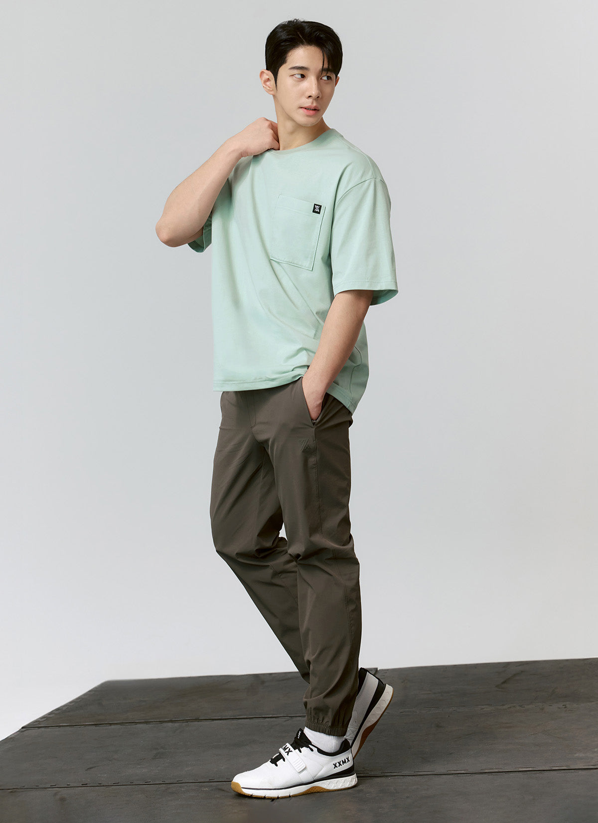 Stretch Tapered Jogger Pants