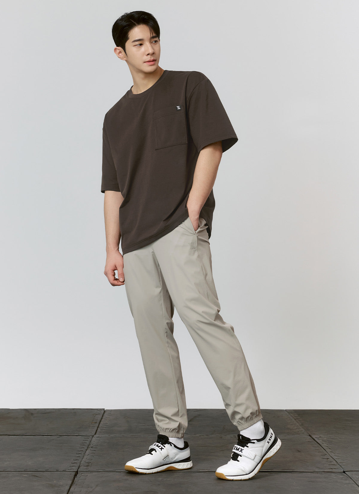 Stretch Tapered Jogger Pants