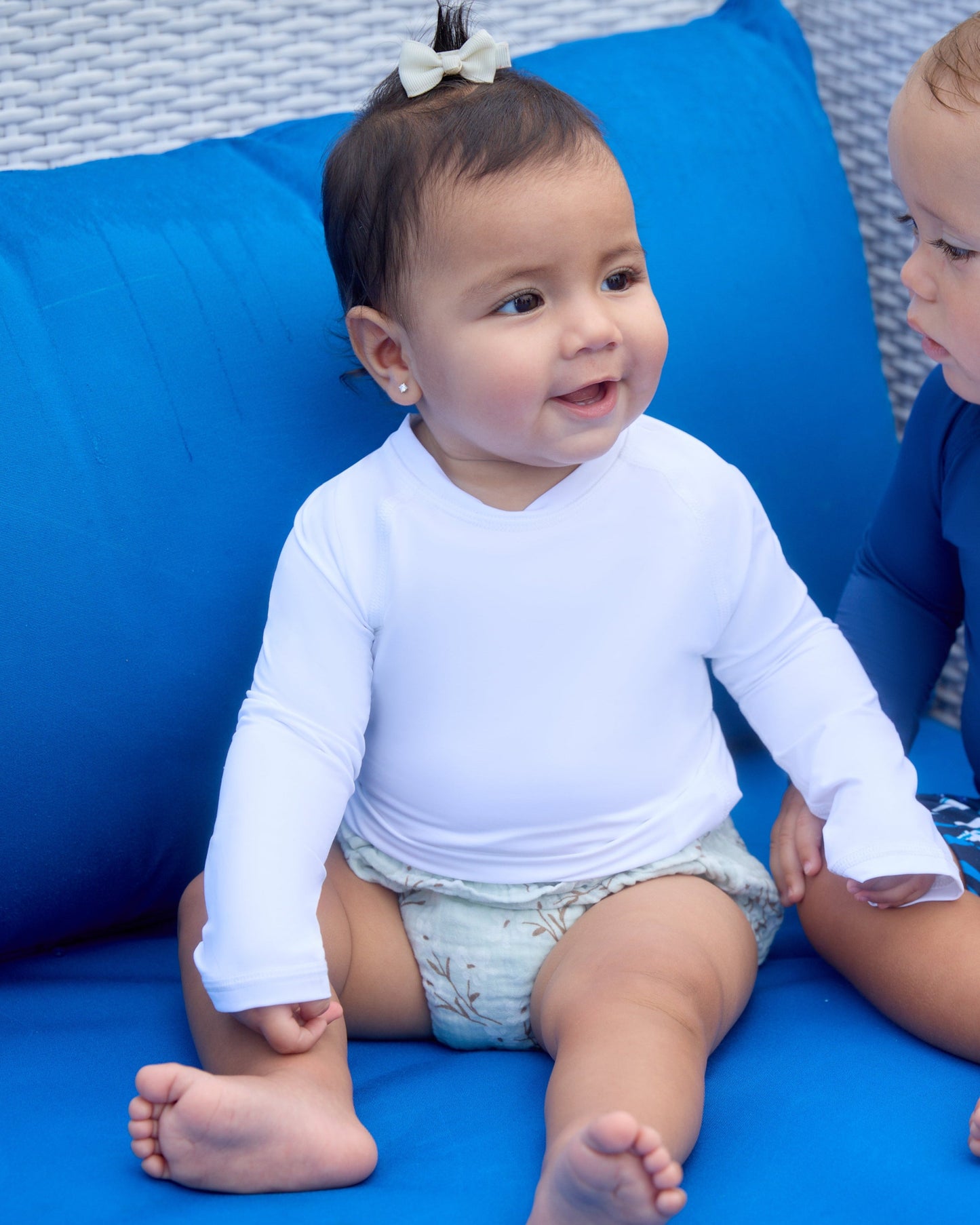 BABY'S CREW NECK TOP (1005B)