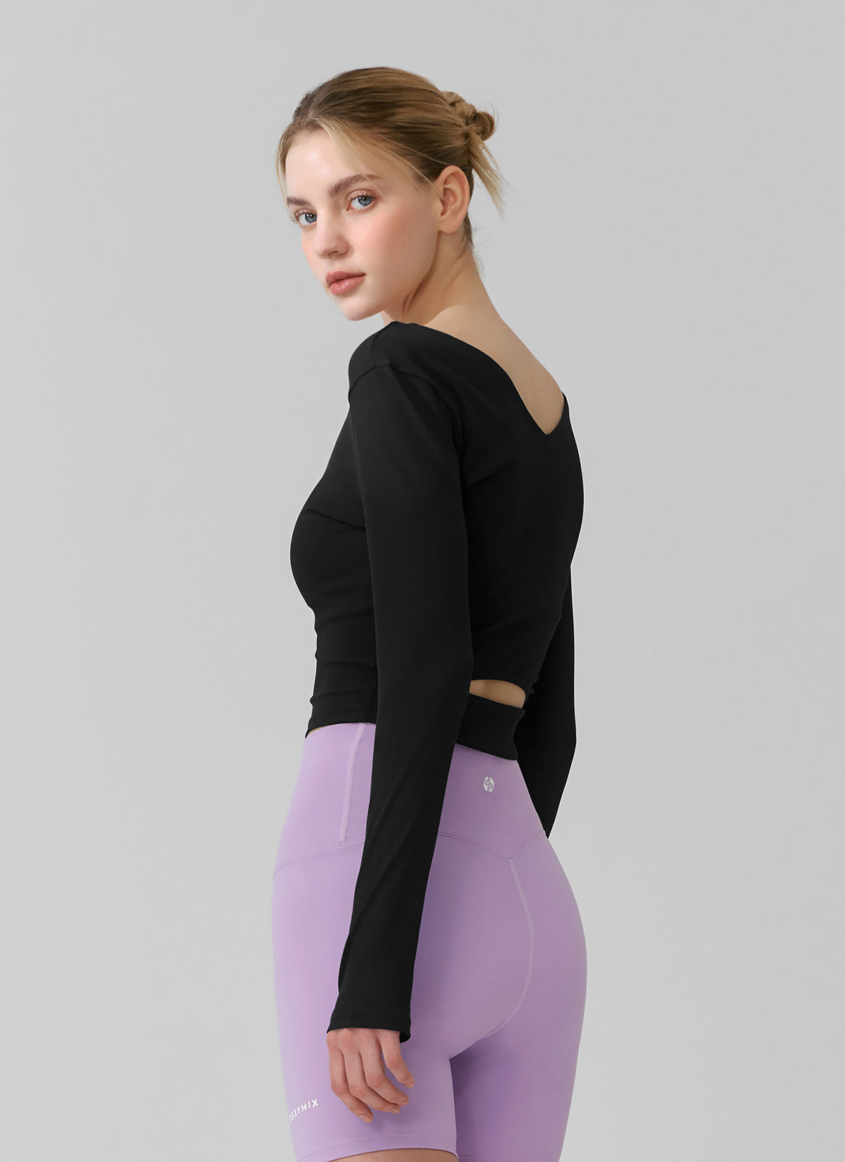 Ribbed Back Slit Fingerhole Long Sleeve