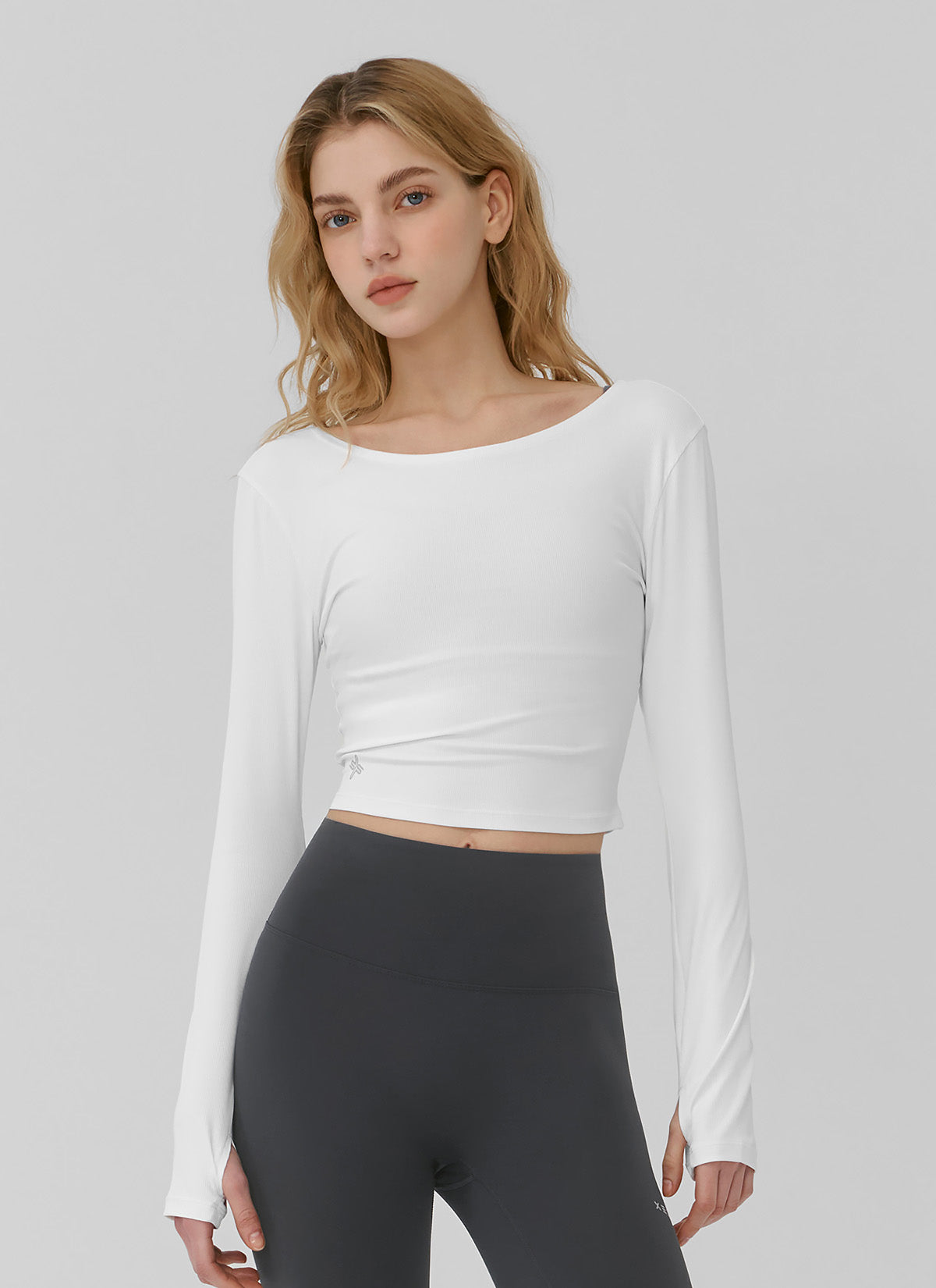 Ribbed Back Slit Fingerhole Long Sleeve