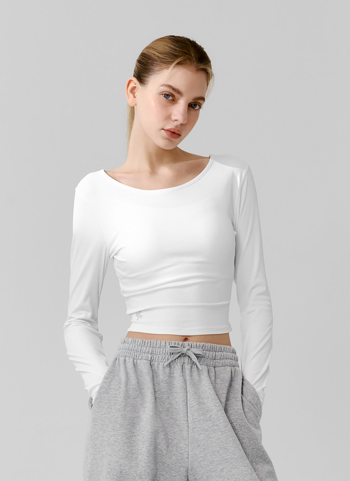 Ribbed Back Slit Fingerhole Long Sleeve