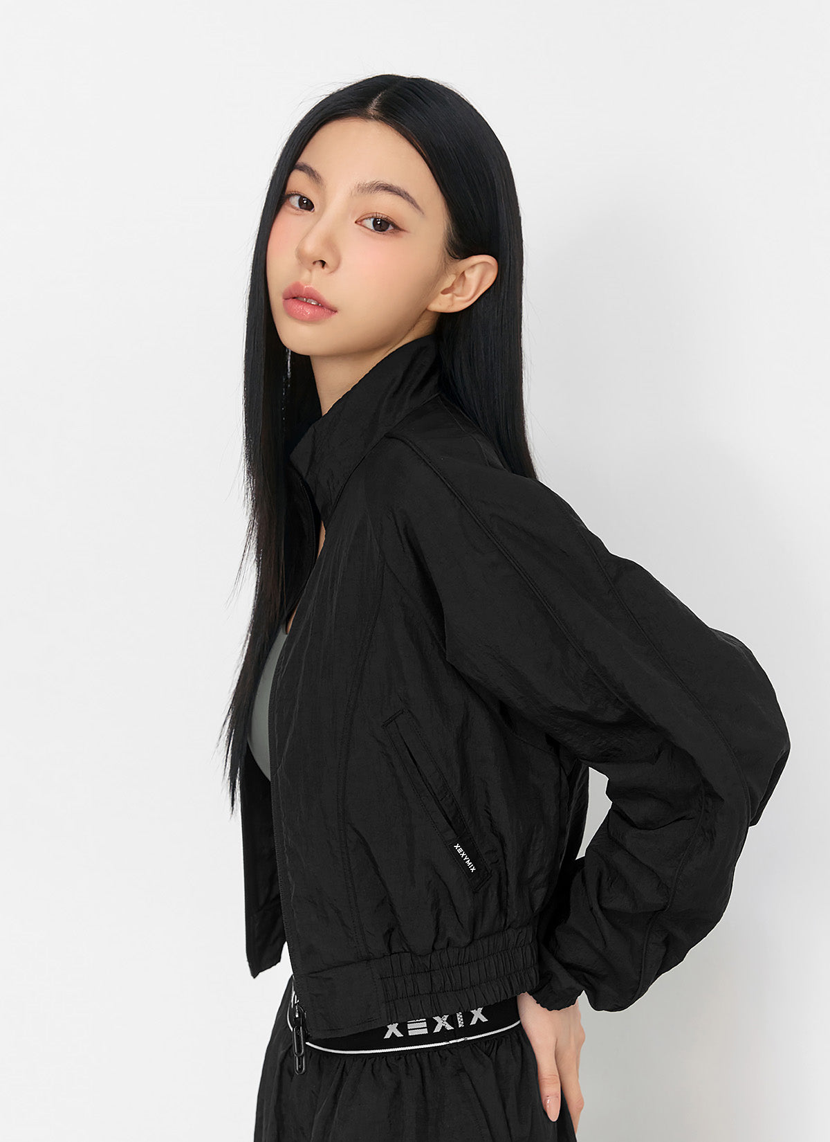 Light Woven Piping Crop Jacket