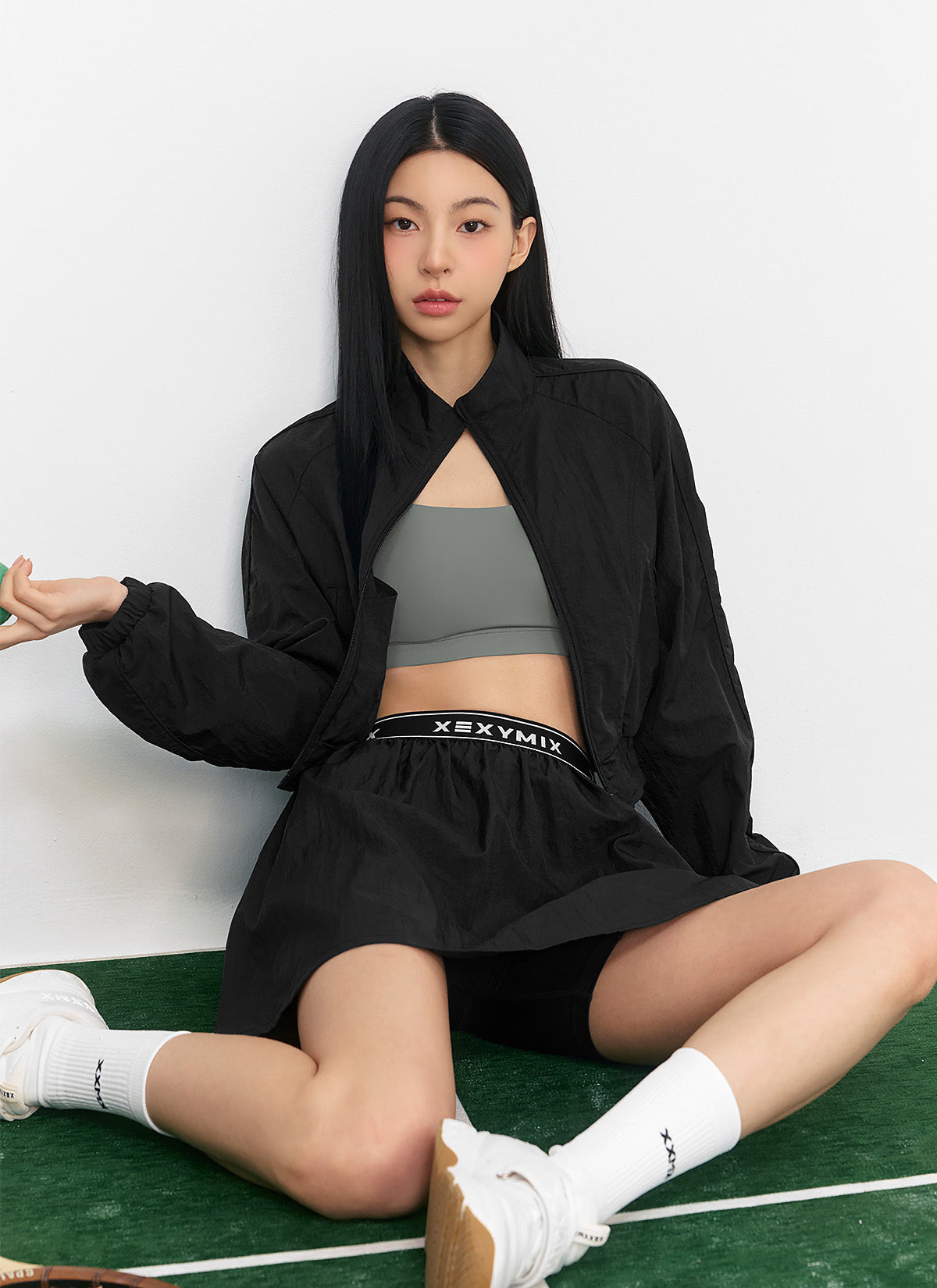 Light Woven Piping Crop Jacket