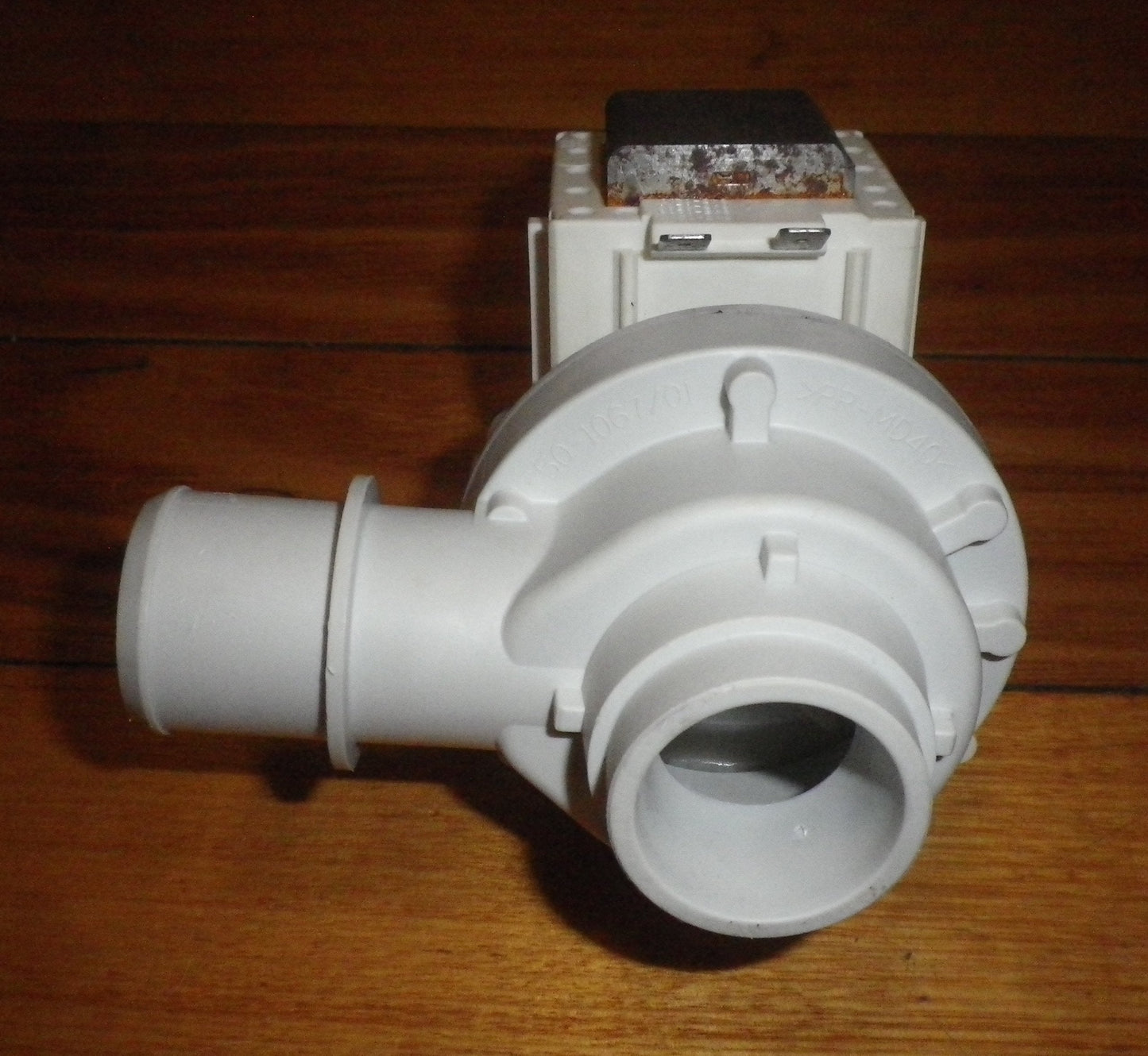 Shopsoiled Electrolux EWT Top Load Washer Recirculation Pump Motor - Part No. 119095200